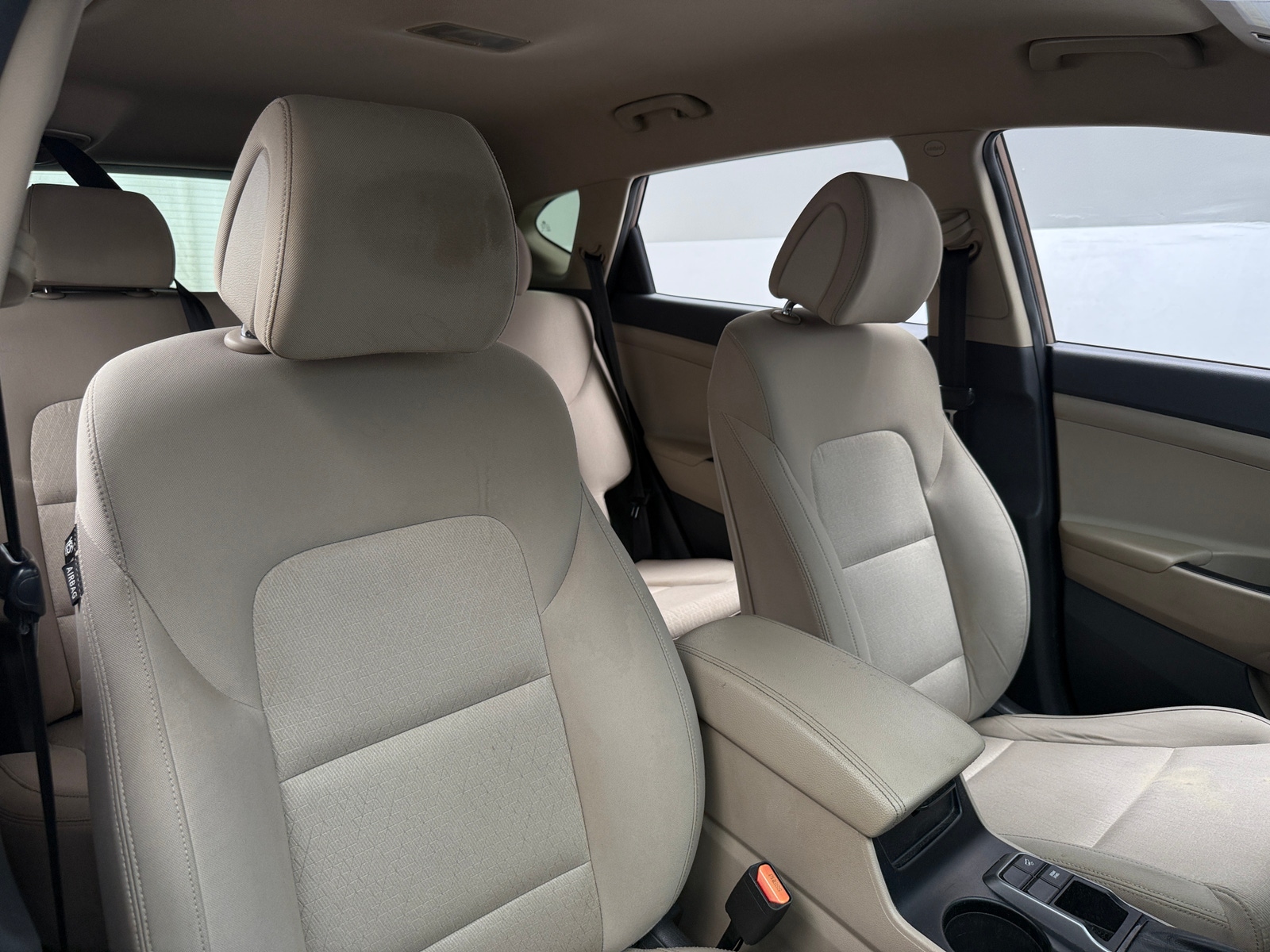 Thumbnail: 2016 Hyundai Tucson - 2