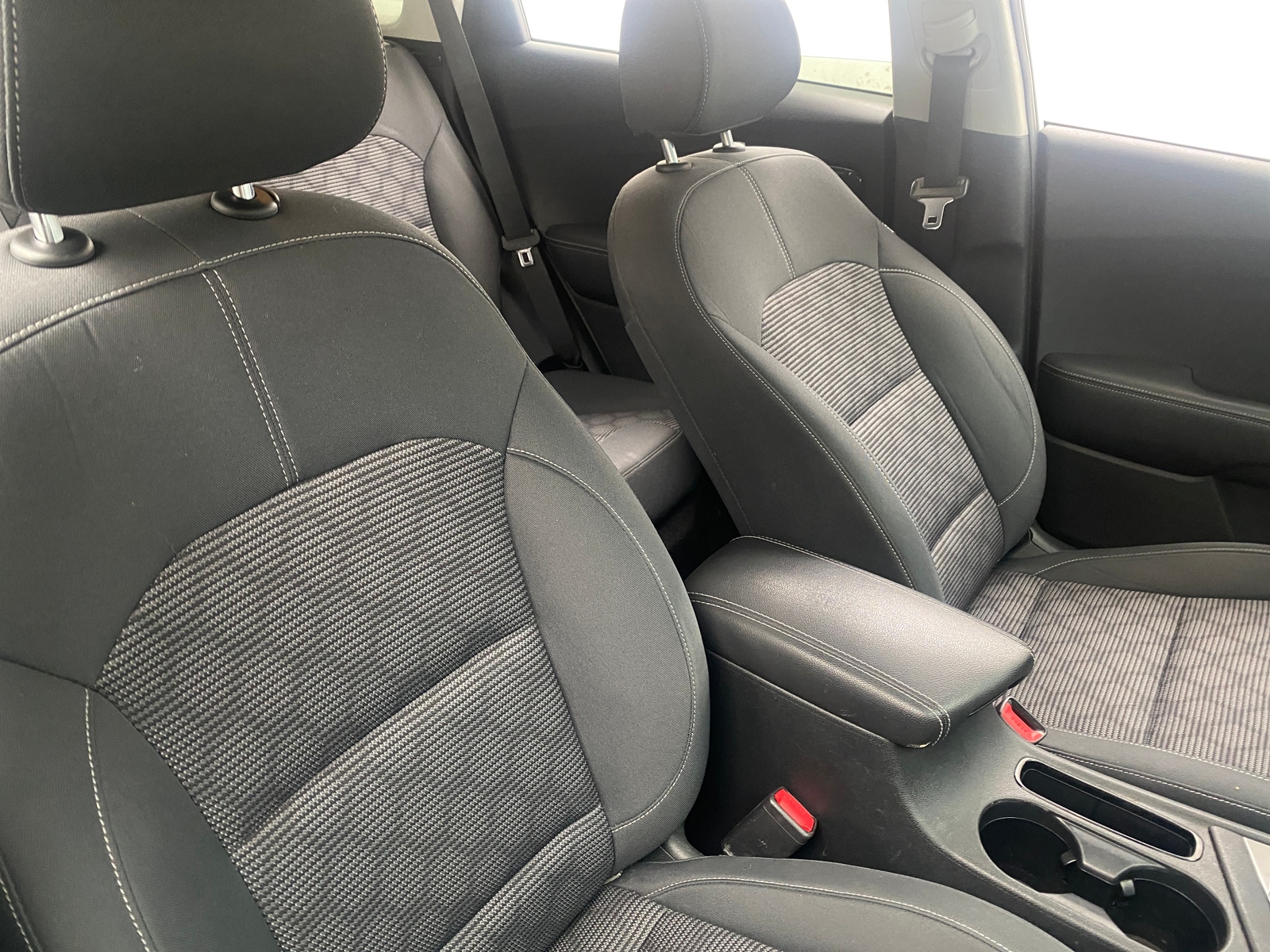 Thumbnail: 2021 Kia Niro - 2