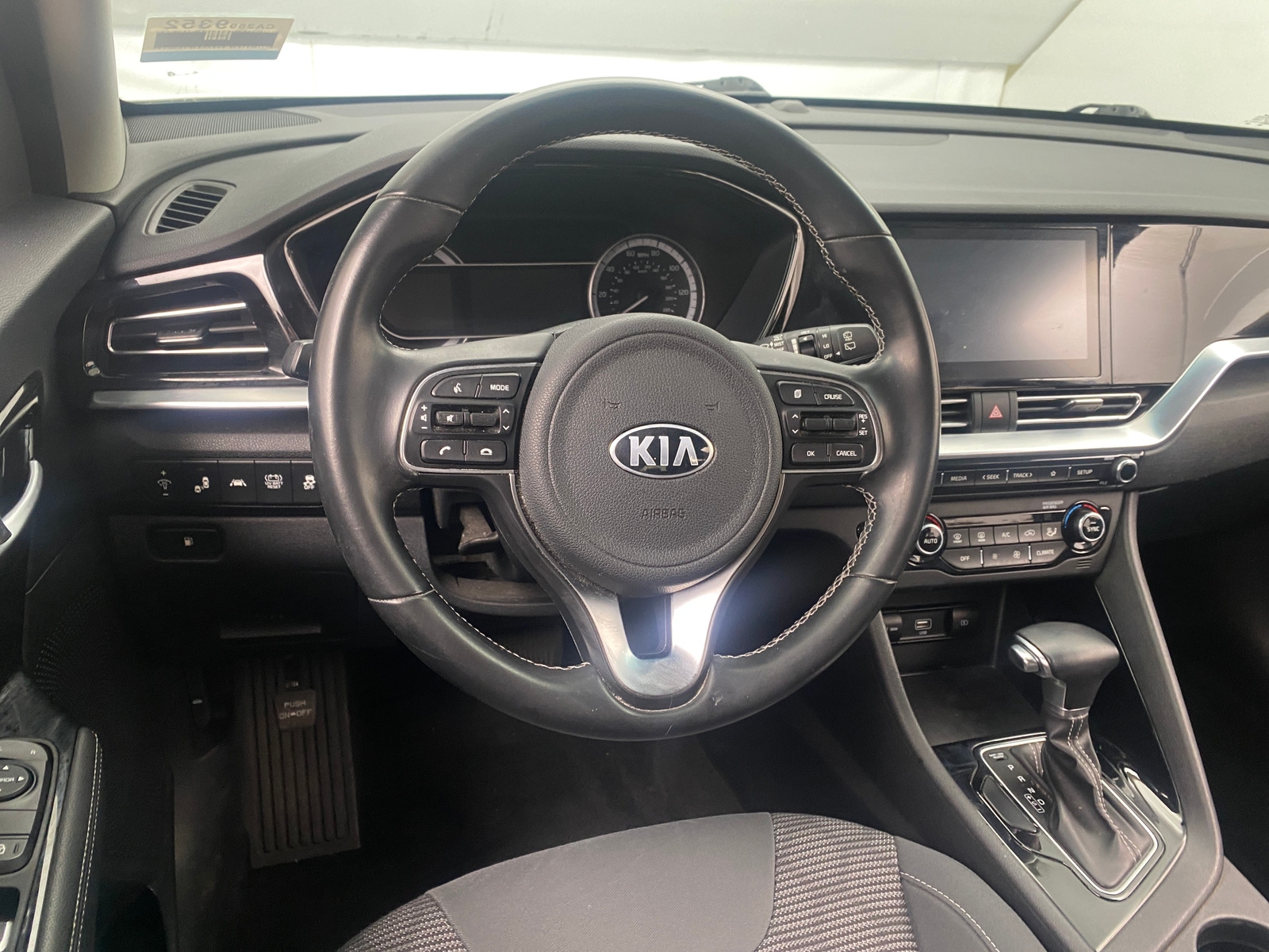 Thumbnail: 2021 Kia Niro - 5