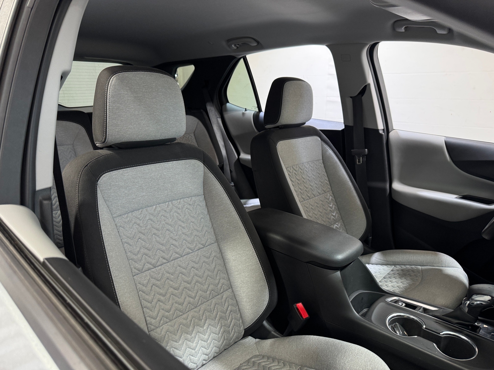 Thumbnail: 2023 Chevrolet Equinox - 2