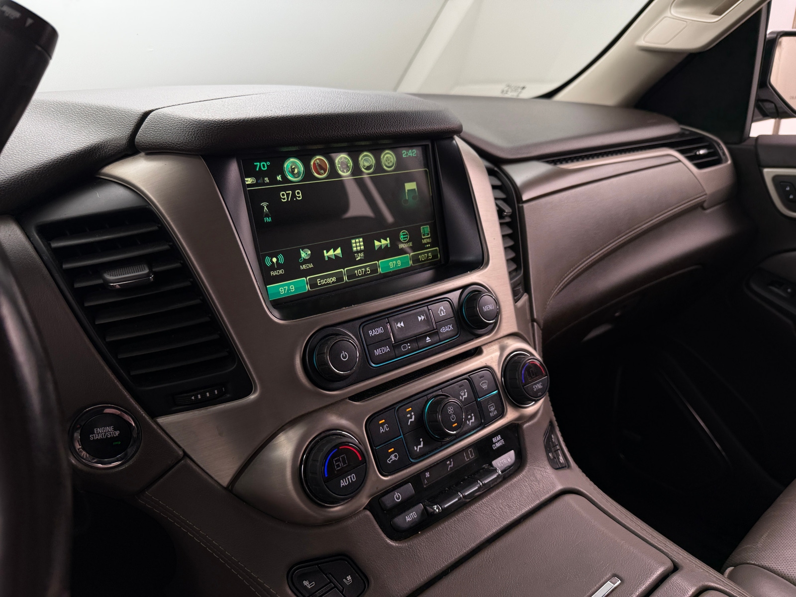 Thumbnail: 2019 GMC Yukon - 3