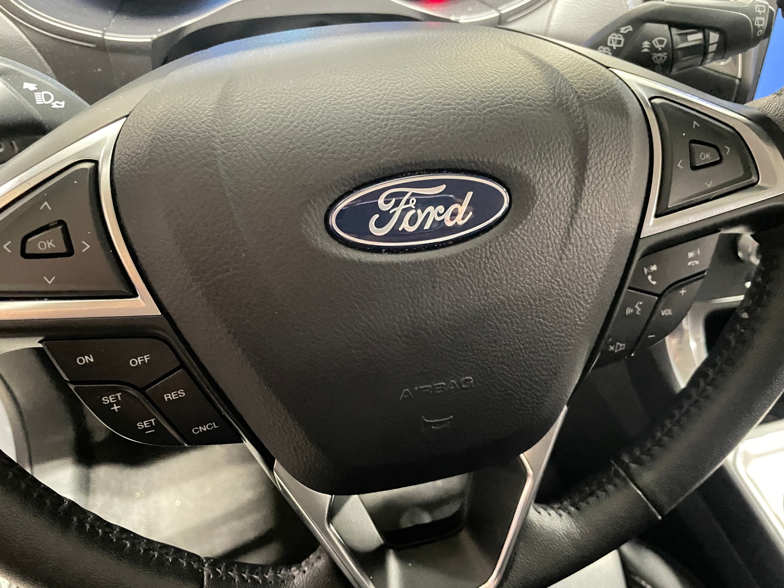Thumbnail: 2024 Ford Edge - 4