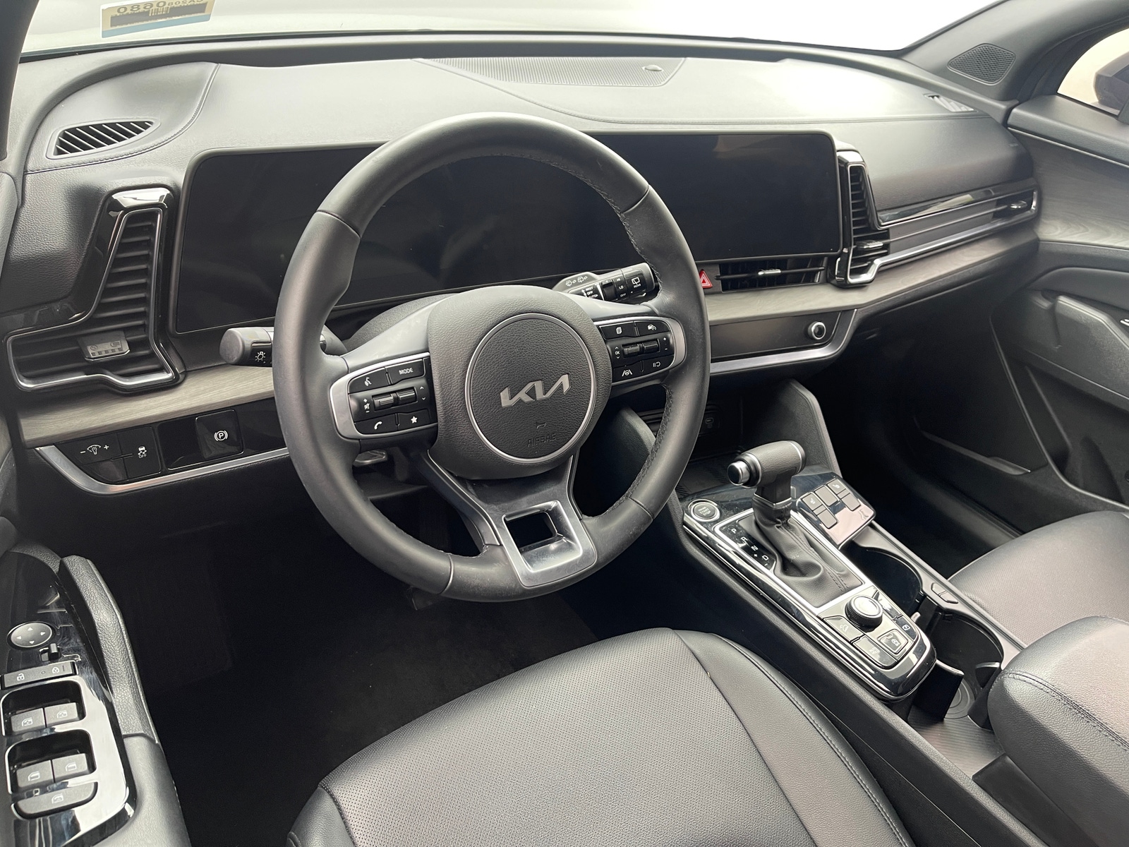 Thumbnail: 2023 Kia Sportage - 2