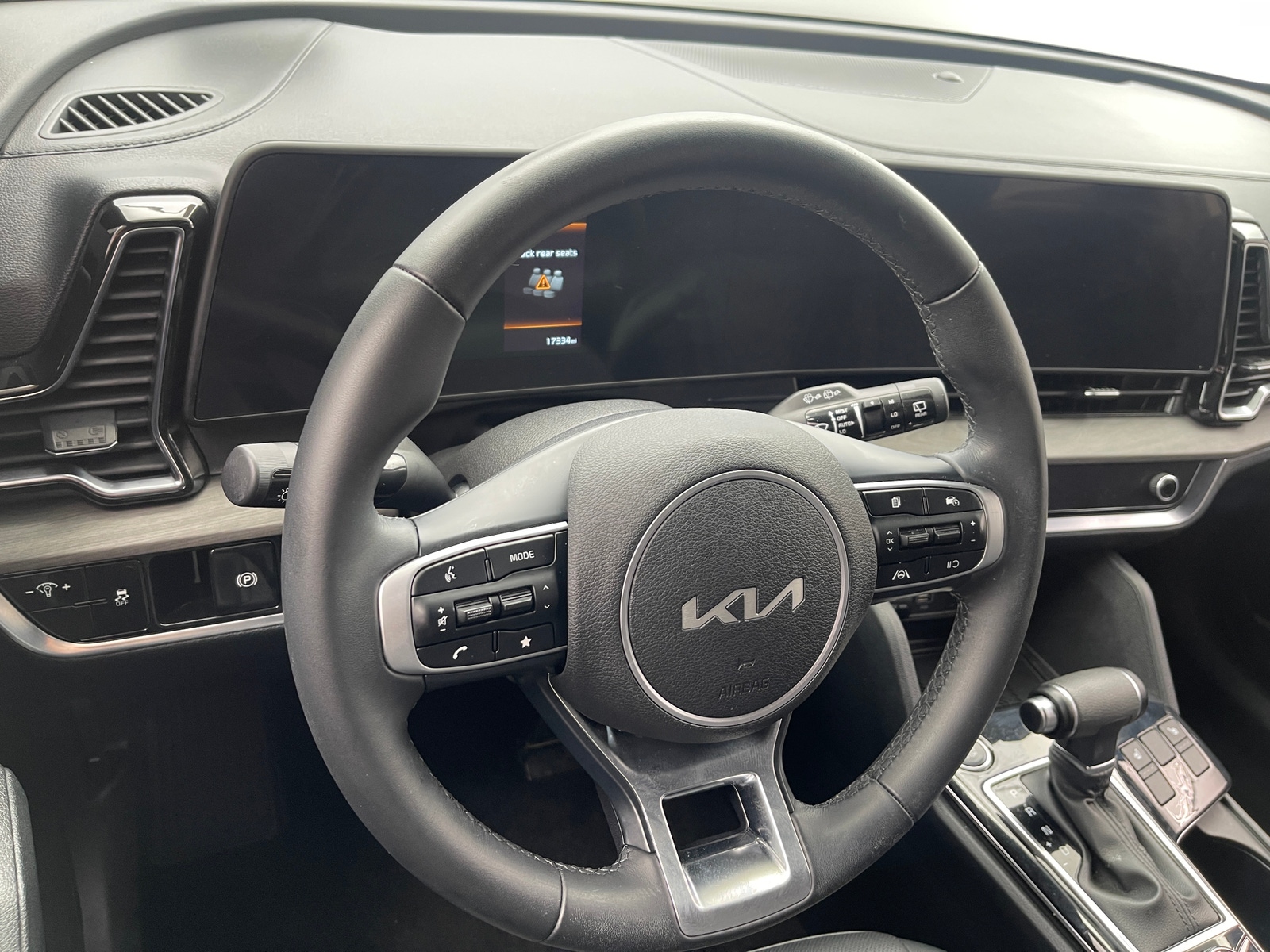 Thumbnail: 2023 Kia Sportage - 4