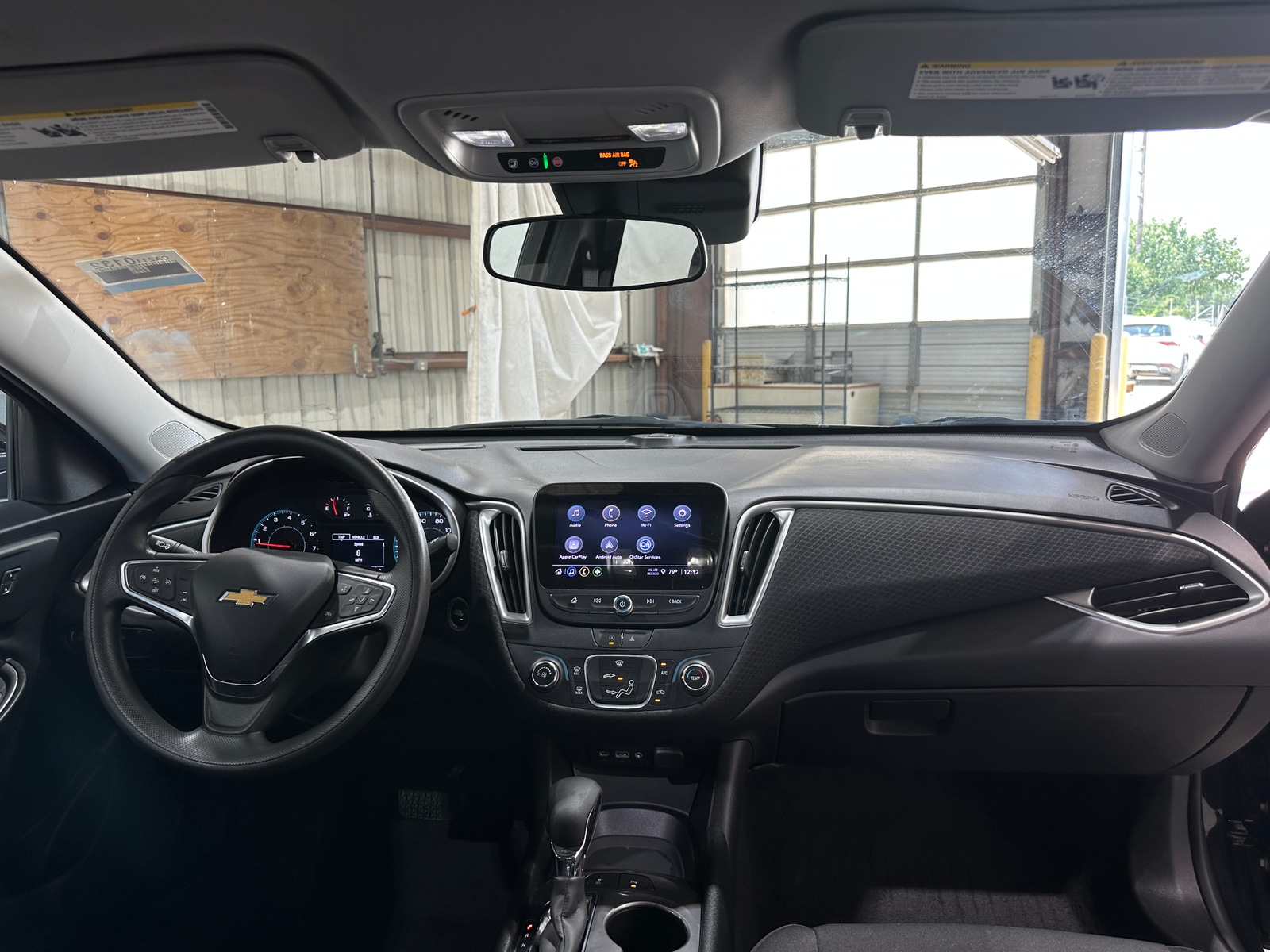 Thumbnail: 2024 Chevrolet Malibu - 3