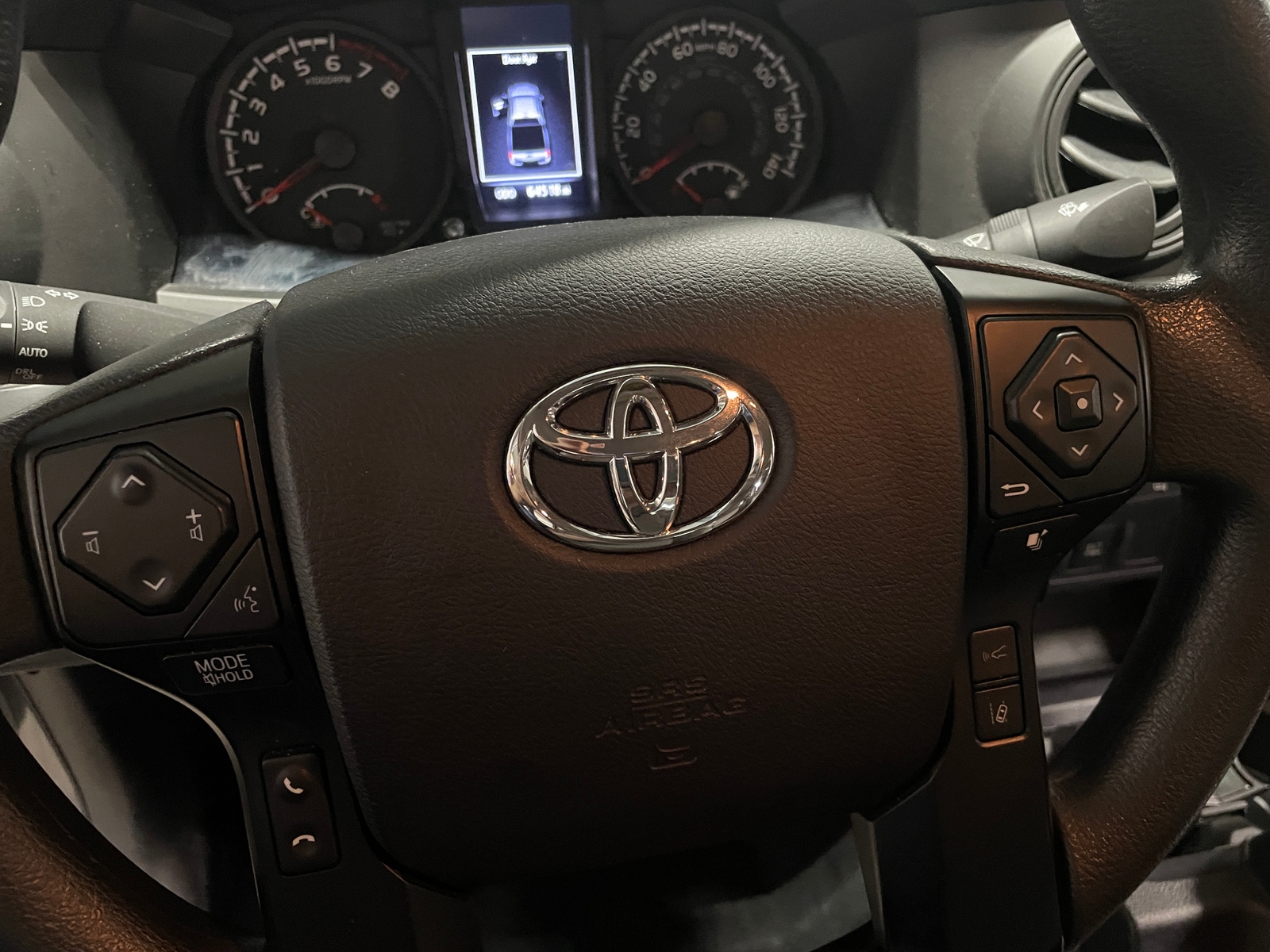 Thumbnail: 2022 Toyota Tacoma - 5