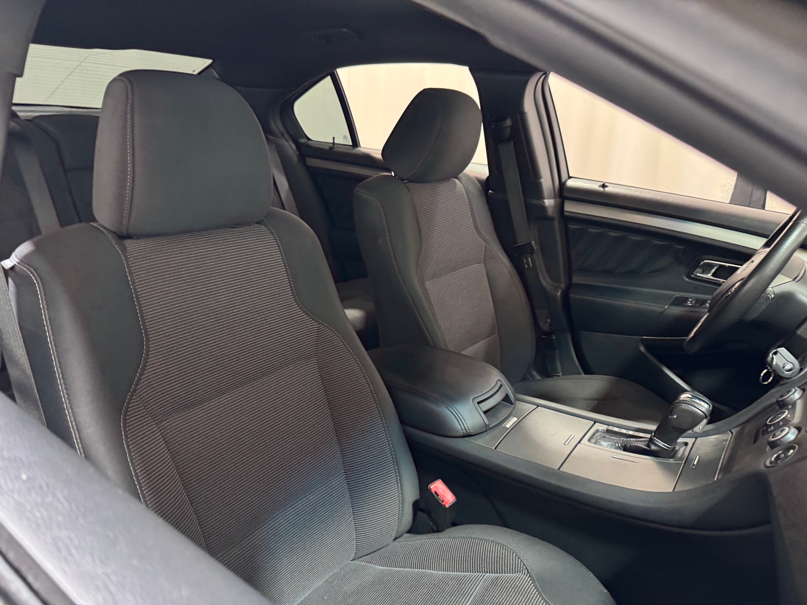 Thumbnail: 2015 Ford Taurus - 2