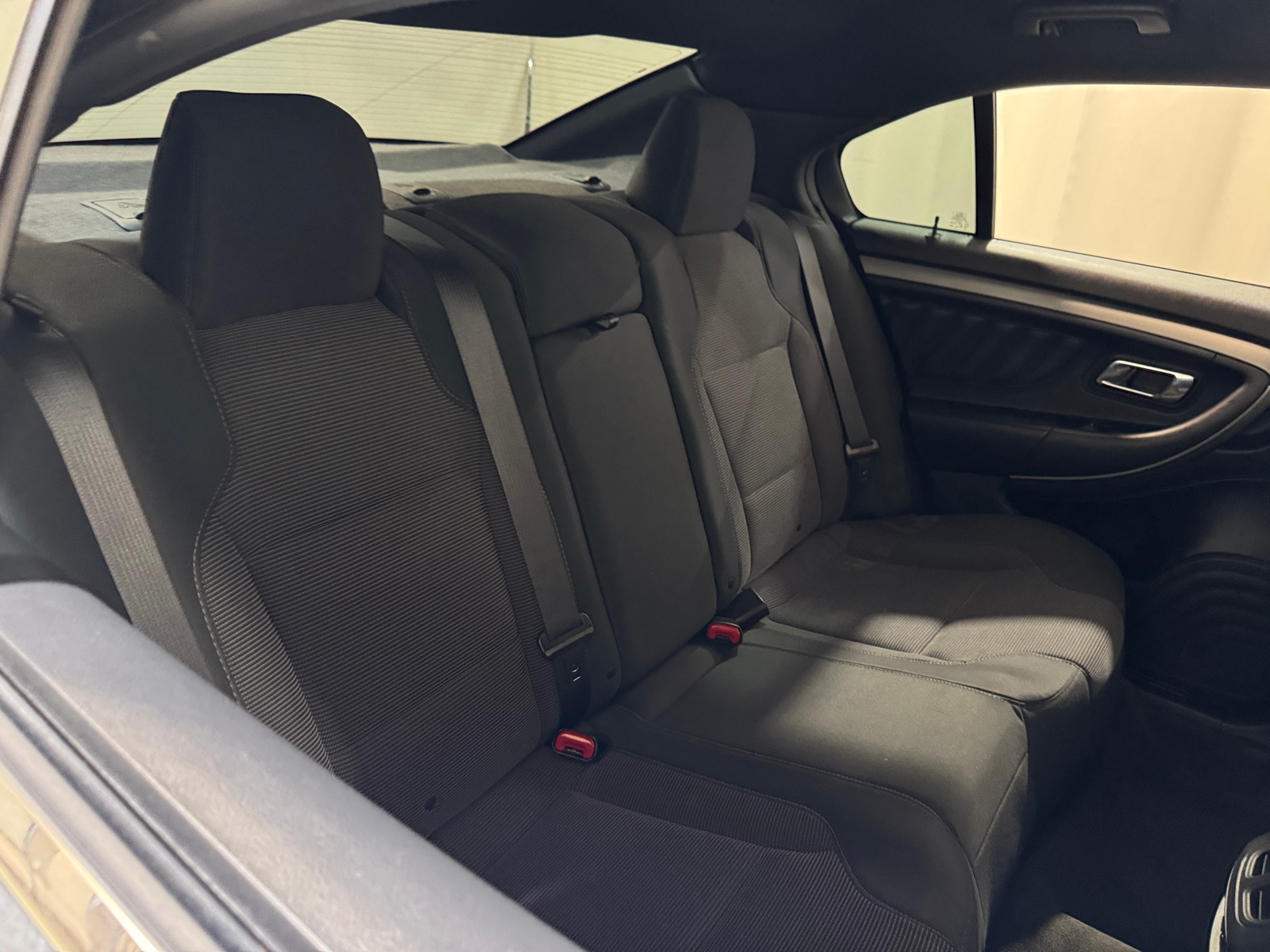 Thumbnail: 2015 Ford Taurus - 6