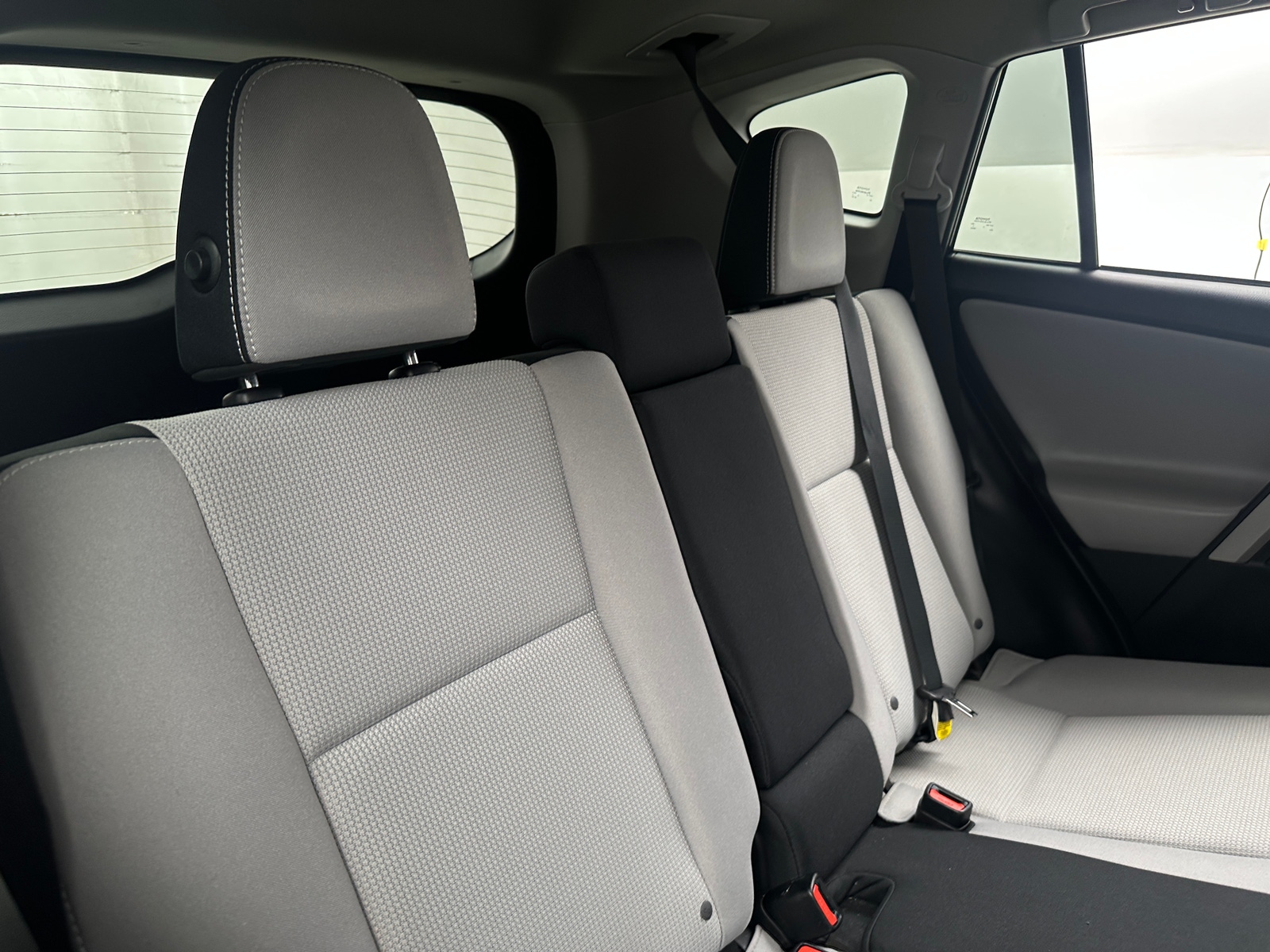 Thumbnail: 2018 Toyota RAV4 - 6