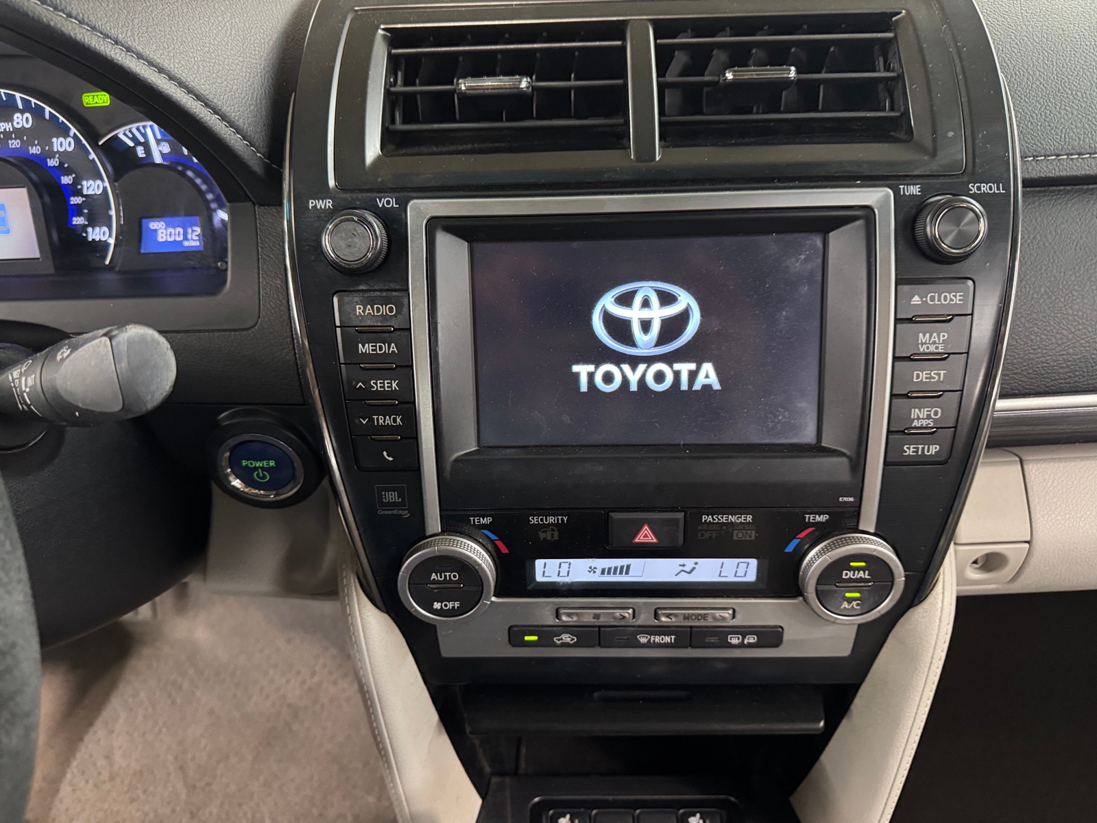 Thumbnail: 2013 Toyota Camry - 4