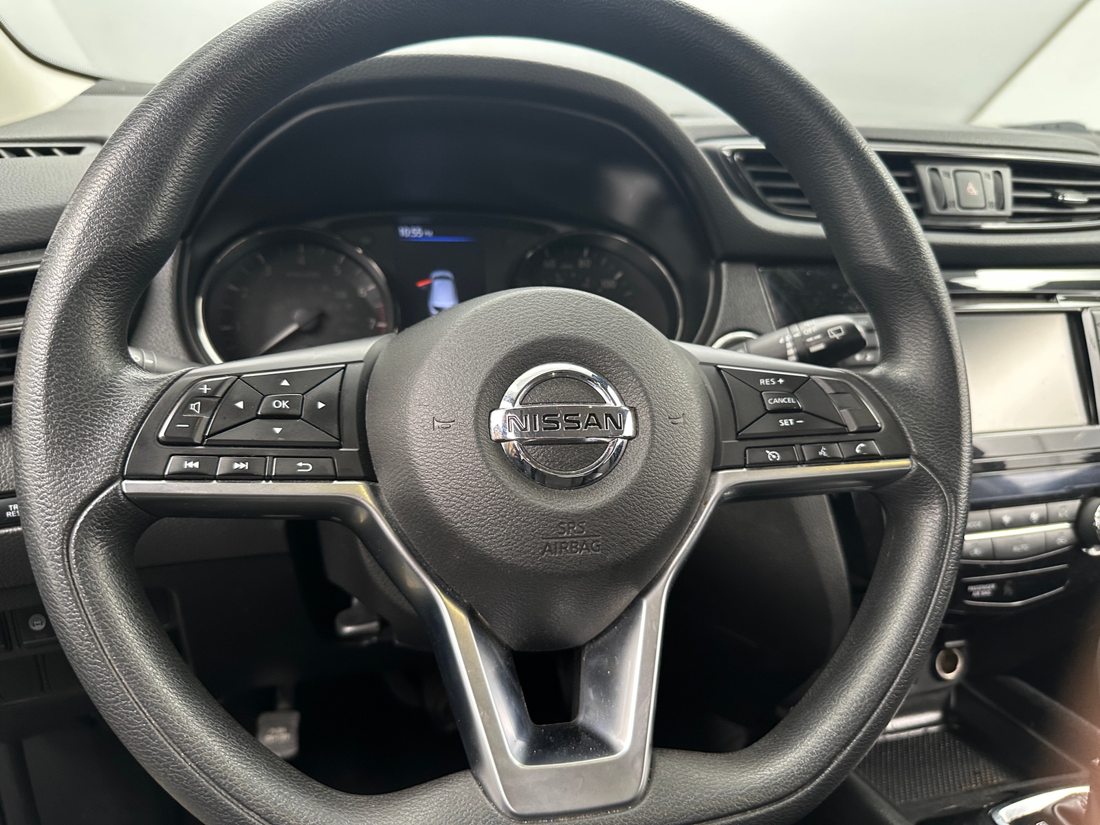 Thumbnail: 2019 Nissan Rogue Sport - 5