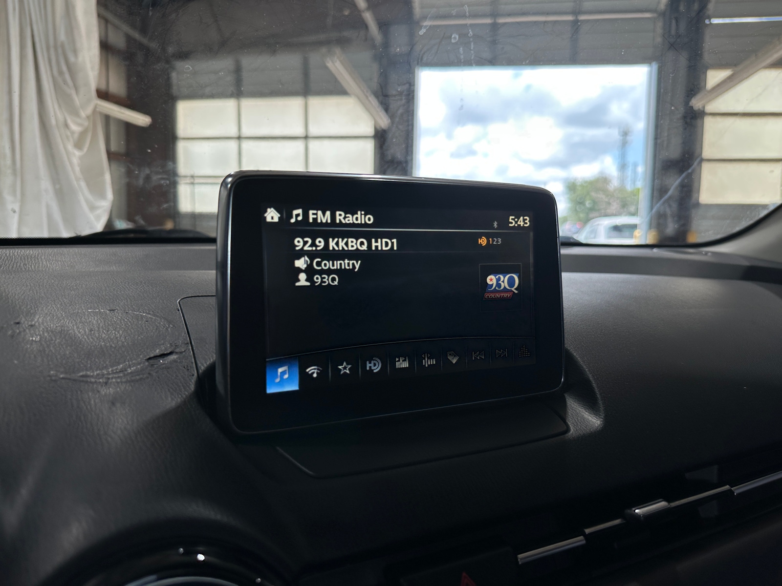 Thumbnail: 2018 Toyota Yaris iA - 4