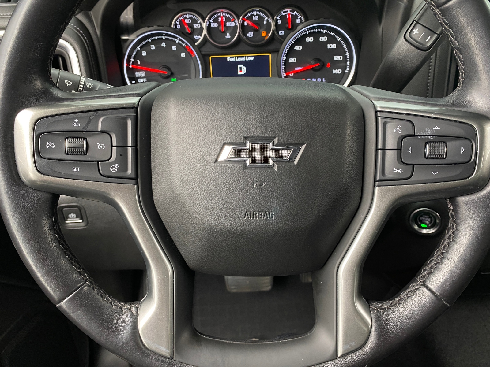 Thumbnail: 2021 Chevrolet Silverado 1500 - 5