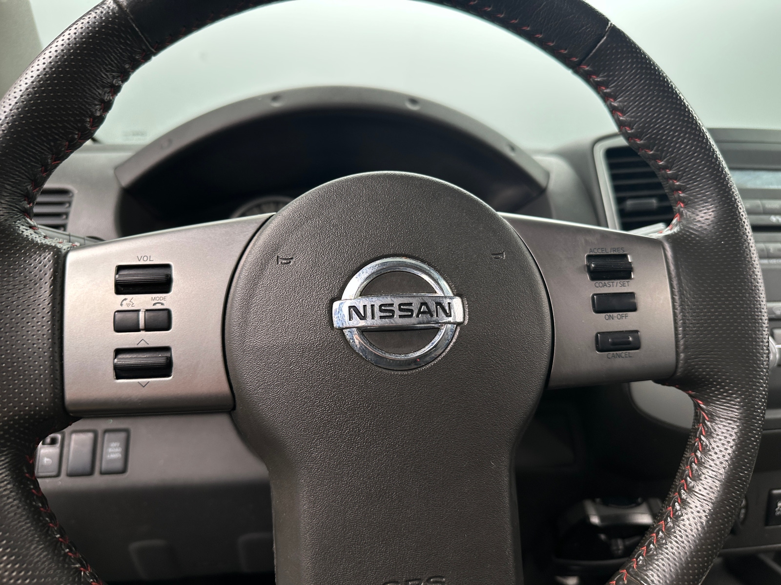 Thumbnail: 2012 Nissan Xterra - 5