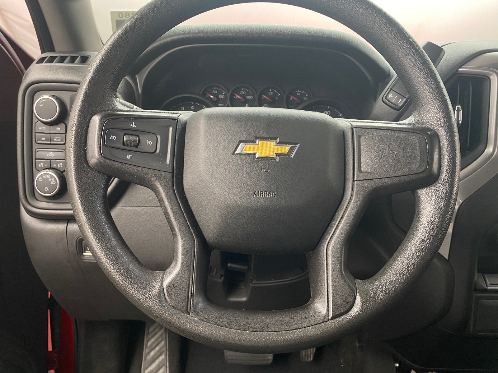 Thumbnail: 2021 Chevrolet Silverado 1500 - 5