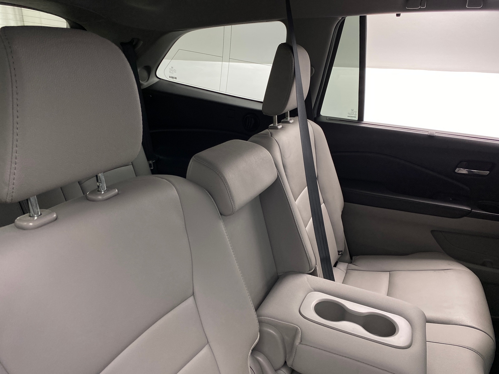 Thumbnail: 2018 Honda Pilot - 5