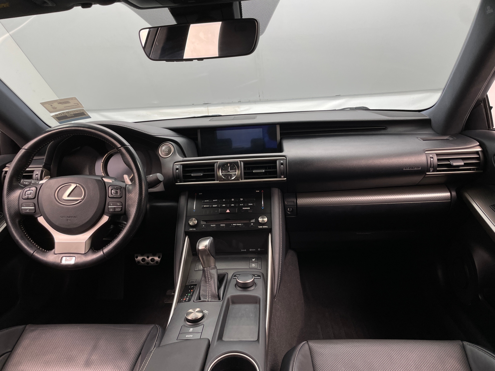 Thumbnail: 2017 Lexus IS - 2