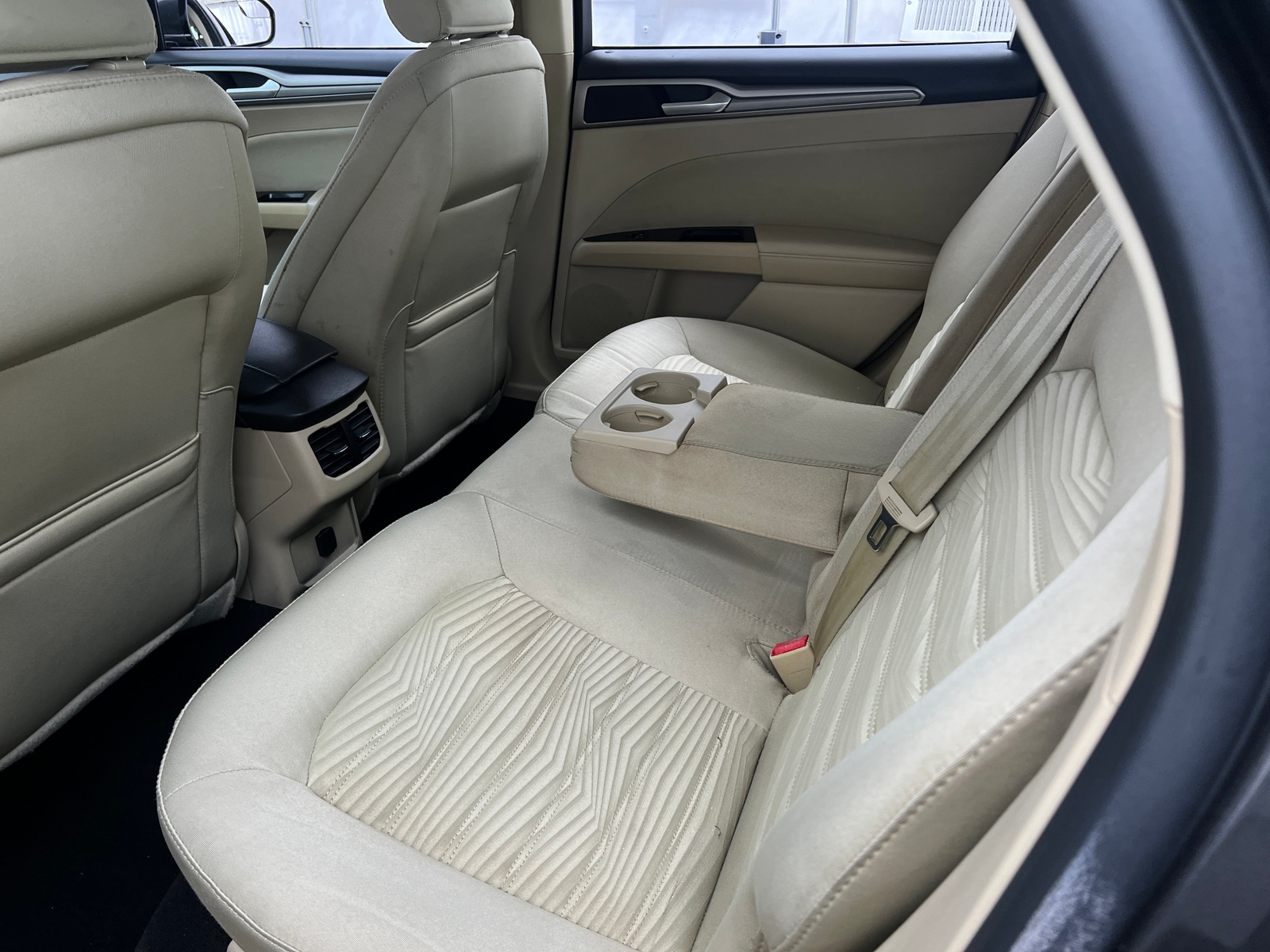 Thumbnail: 2016 Ford Fusion - 6