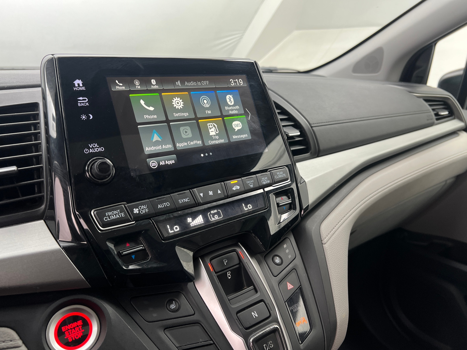 Thumbnail: 2018 Honda Odyssey - 3
