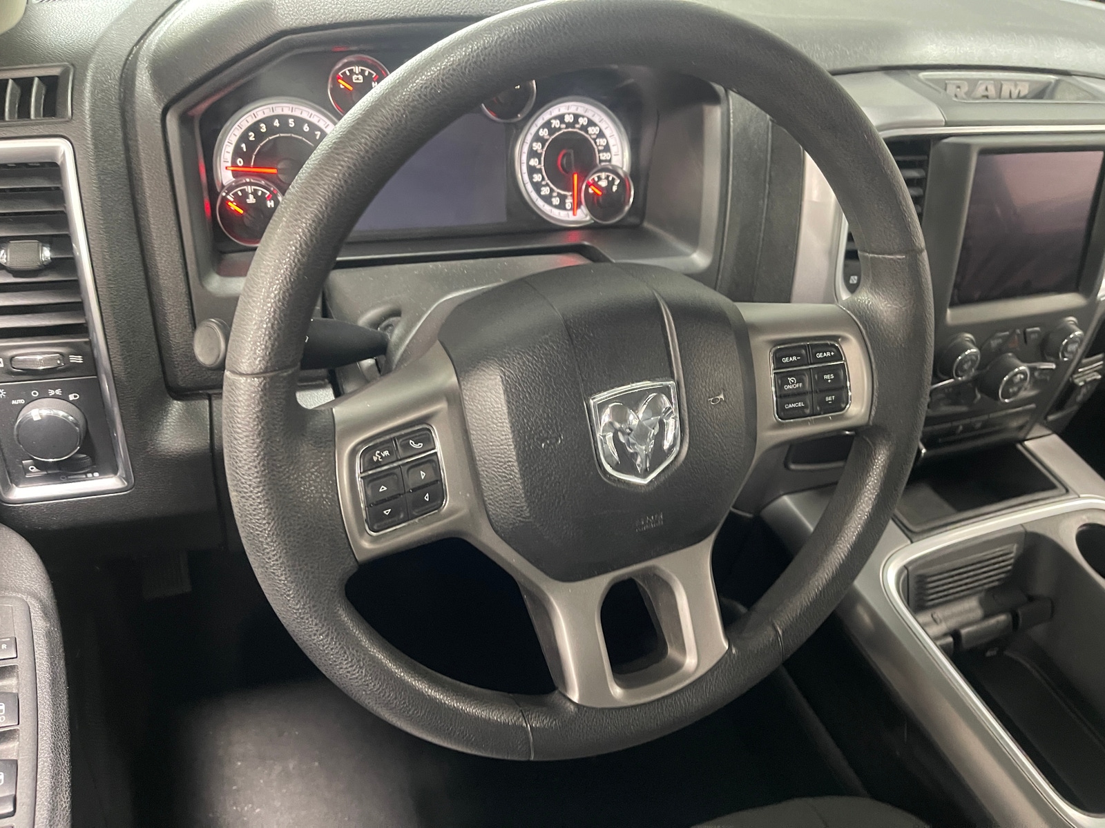 Thumbnail: 2023 RAM 1500 Classic - 5