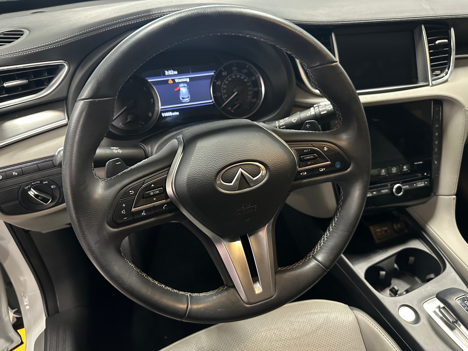 Thumbnail: 2023 INFINITI QX50 - 4