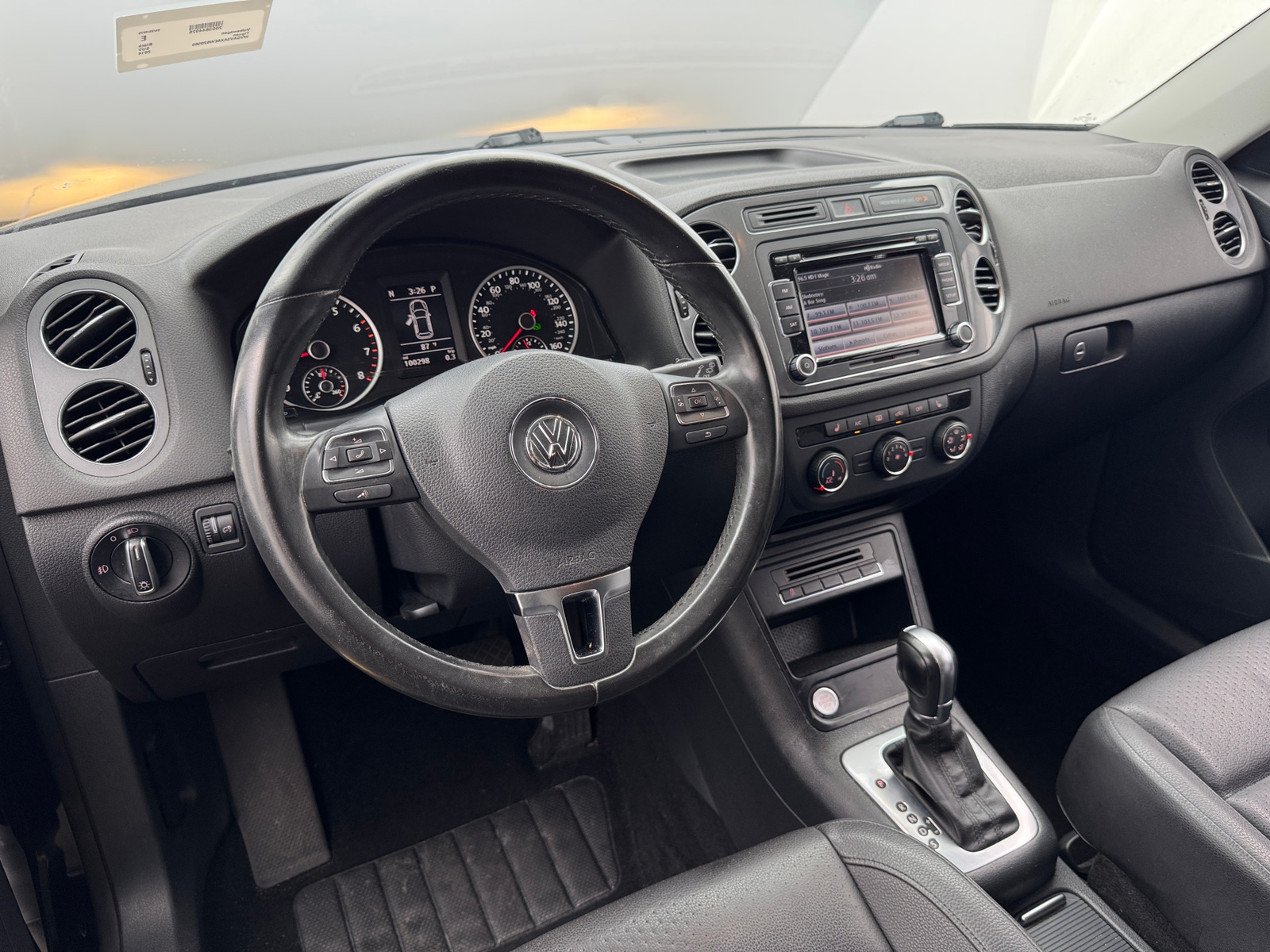Thumbnail: 2014 Volkswagen Tiguan - 3
