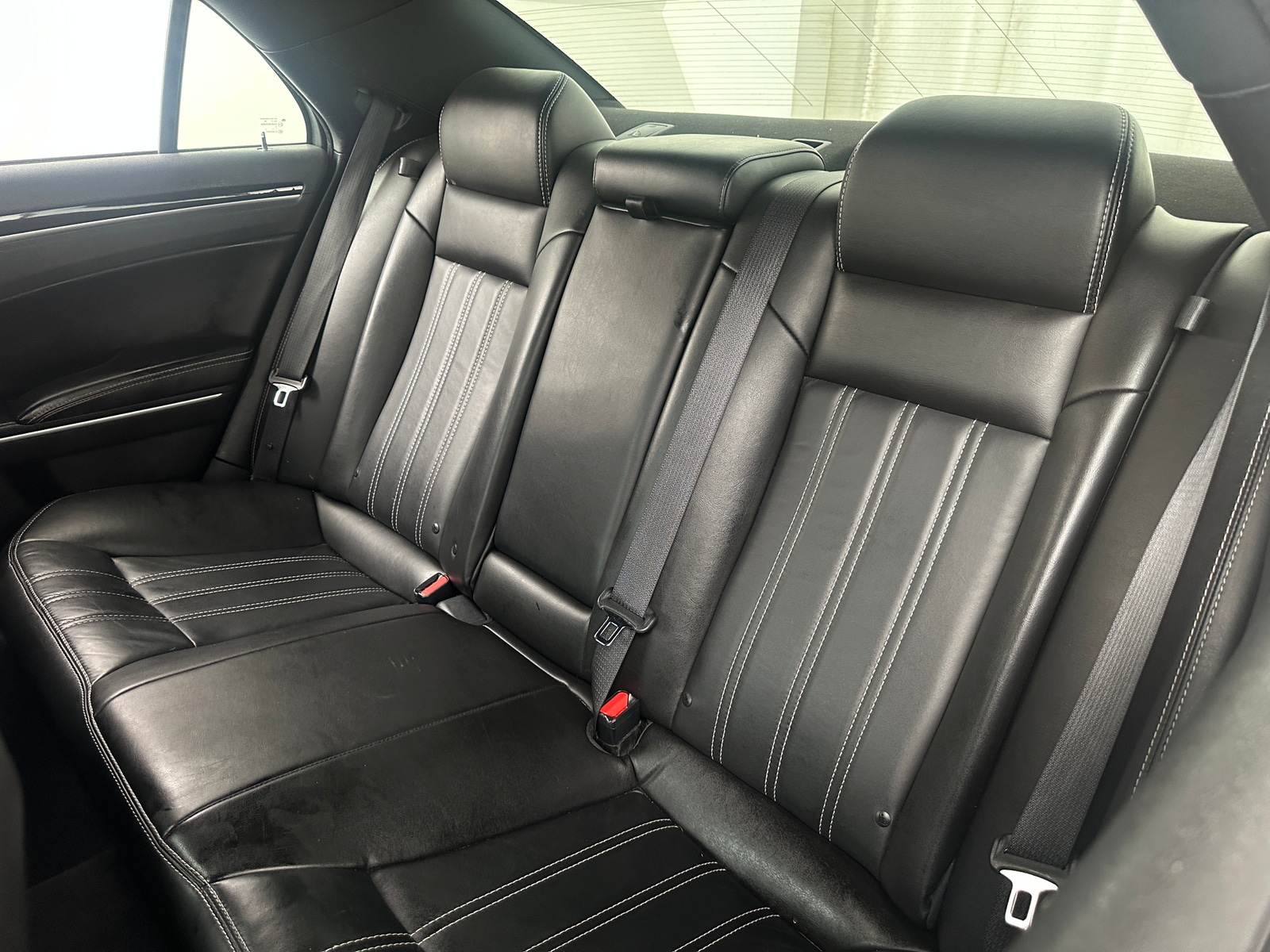 Thumbnail: 2021 Chrysler 300 - 5