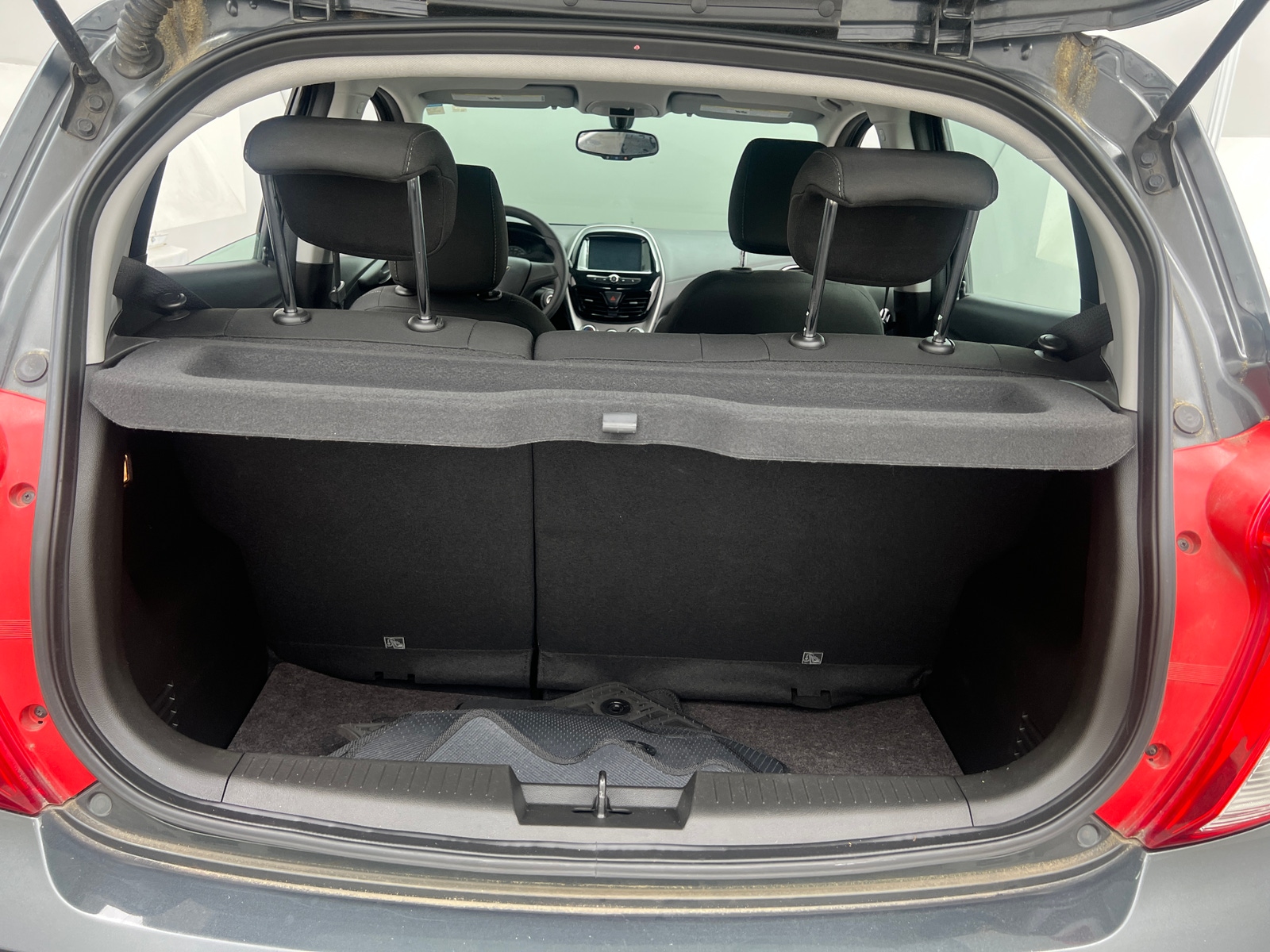 Thumbnail: 2017 Chevrolet Spark - 6