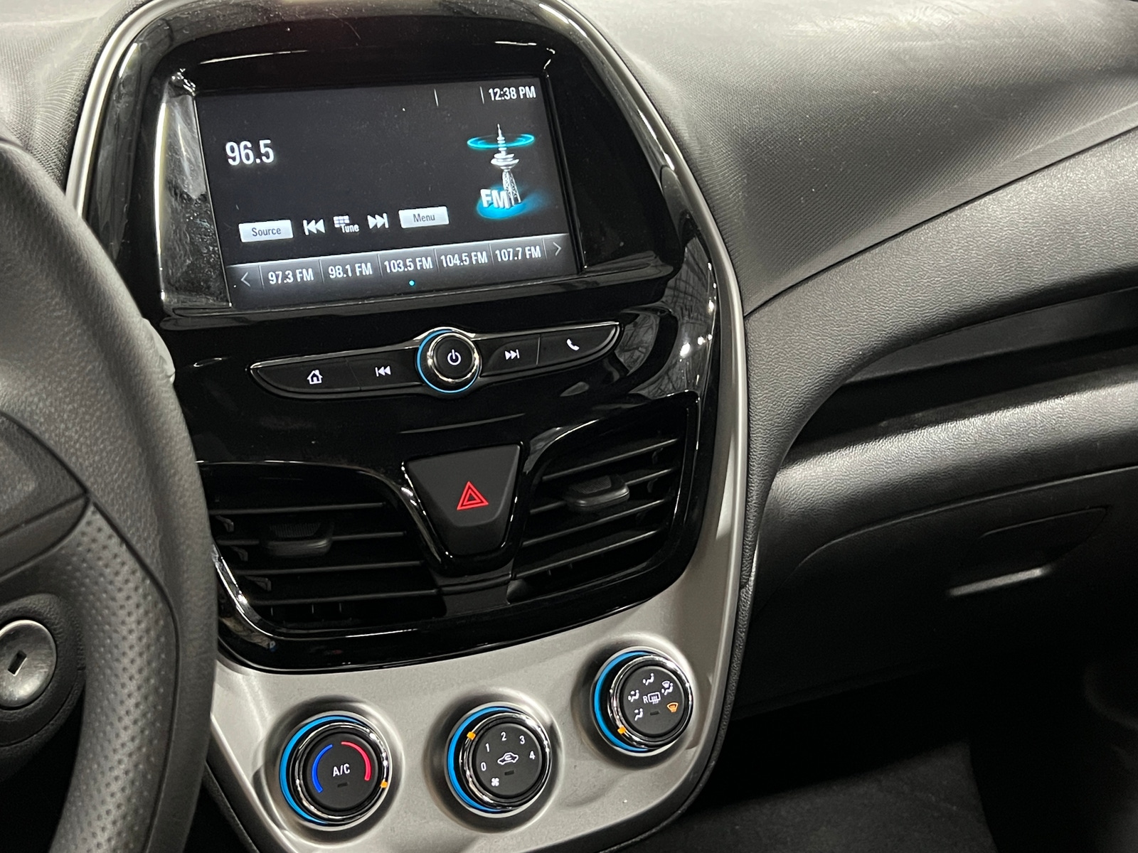 Thumbnail: 2017 Chevrolet Spark - 4