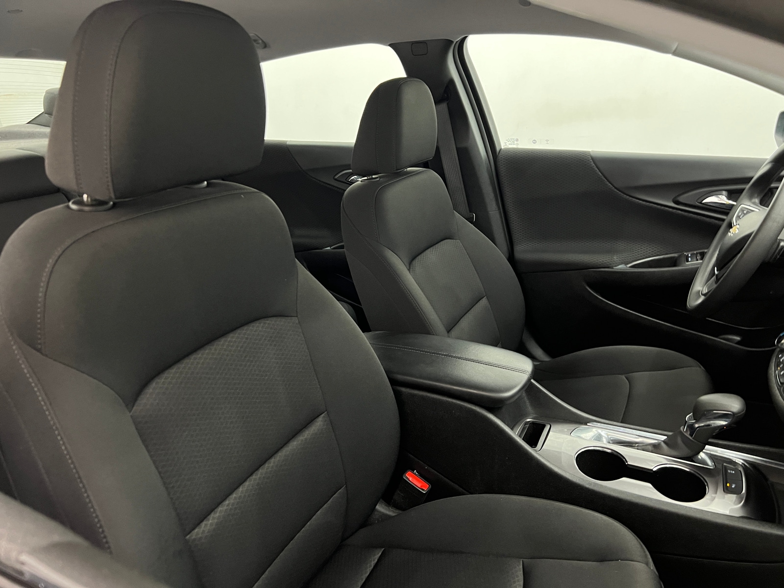 Thumbnail: 2021 Chevrolet Malibu - 2