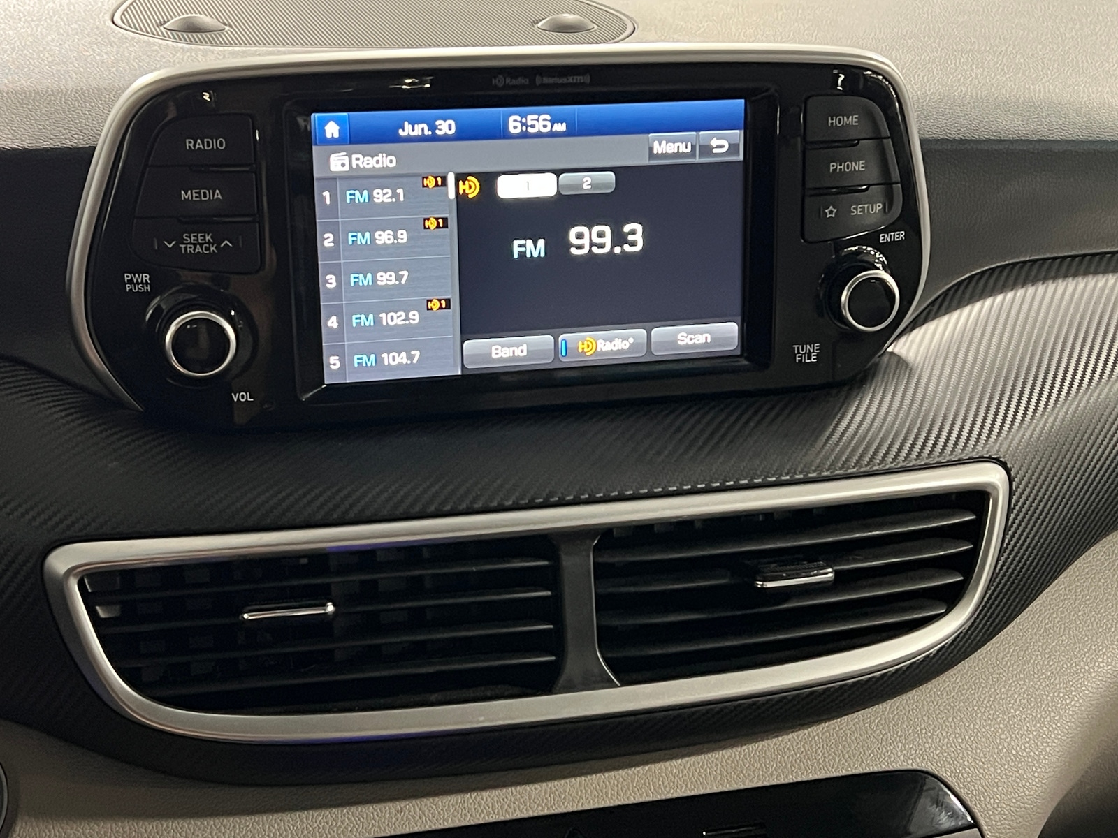 Thumbnail: 2019 Hyundai Tucson - 4