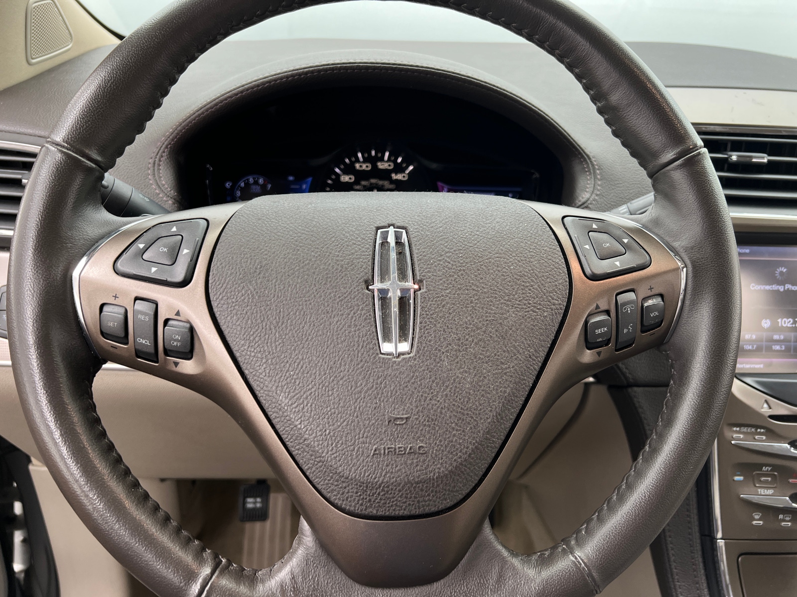Thumbnail: 2013 Lincoln MKX - 4