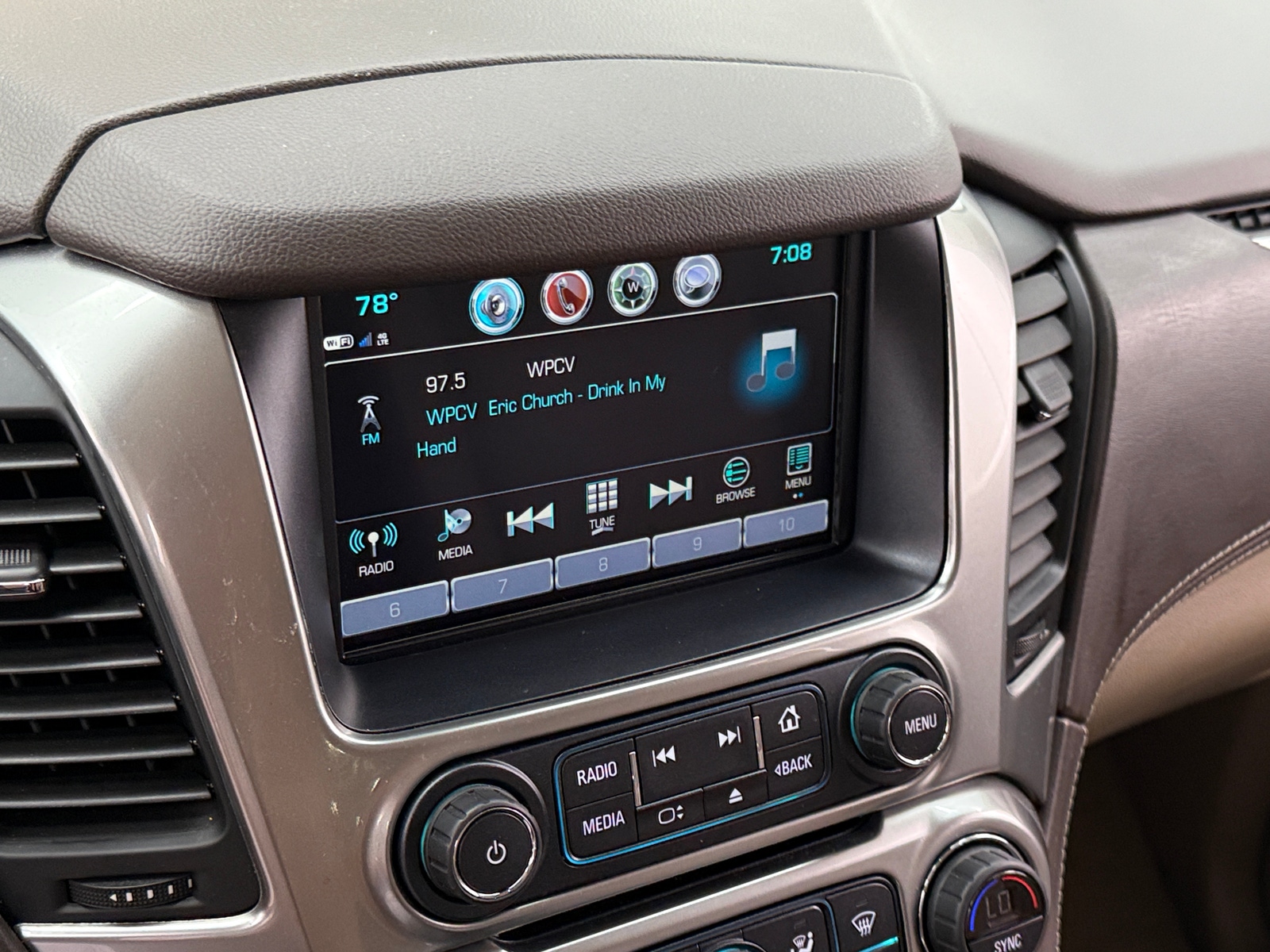 Thumbnail: 2020 Chevrolet Tahoe - 3