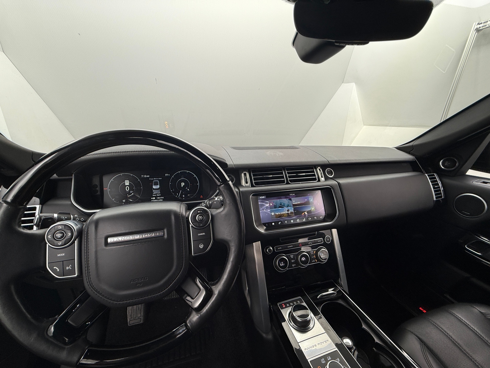 Thumbnail: 2017 Land Rover Range Rover - 2