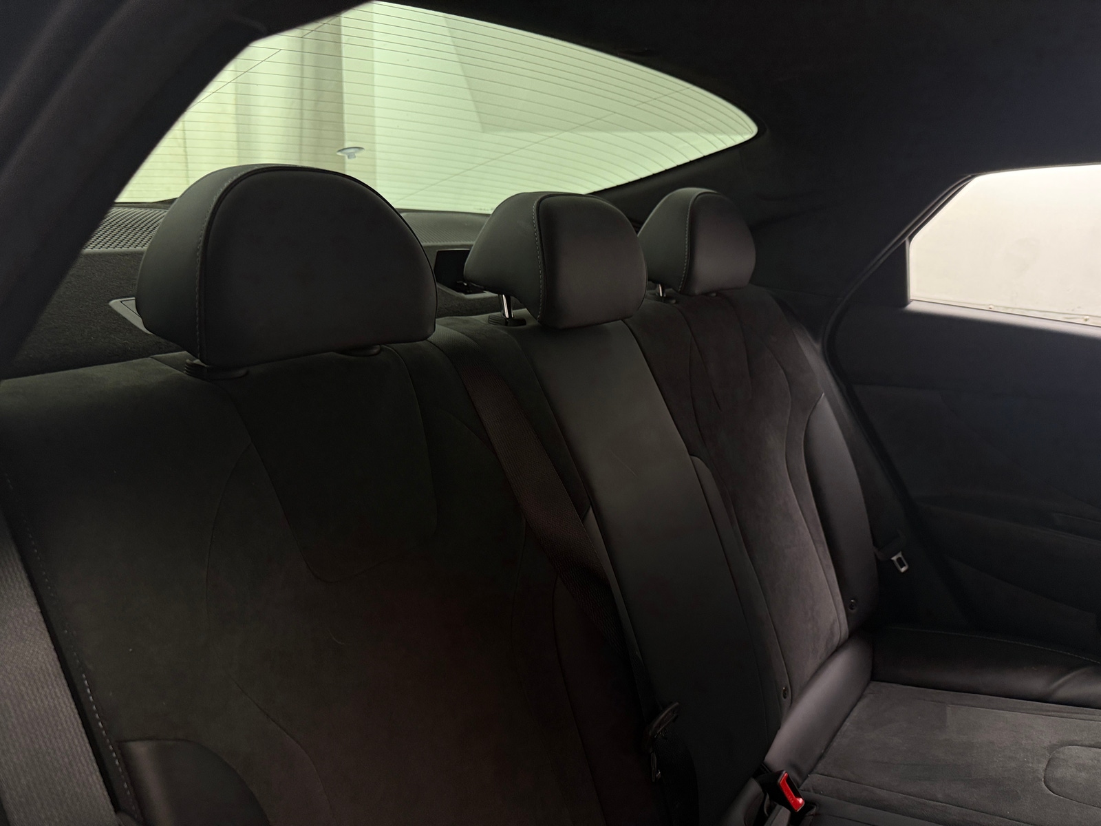 Thumbnail: 2022 Hyundai Elantra - 5