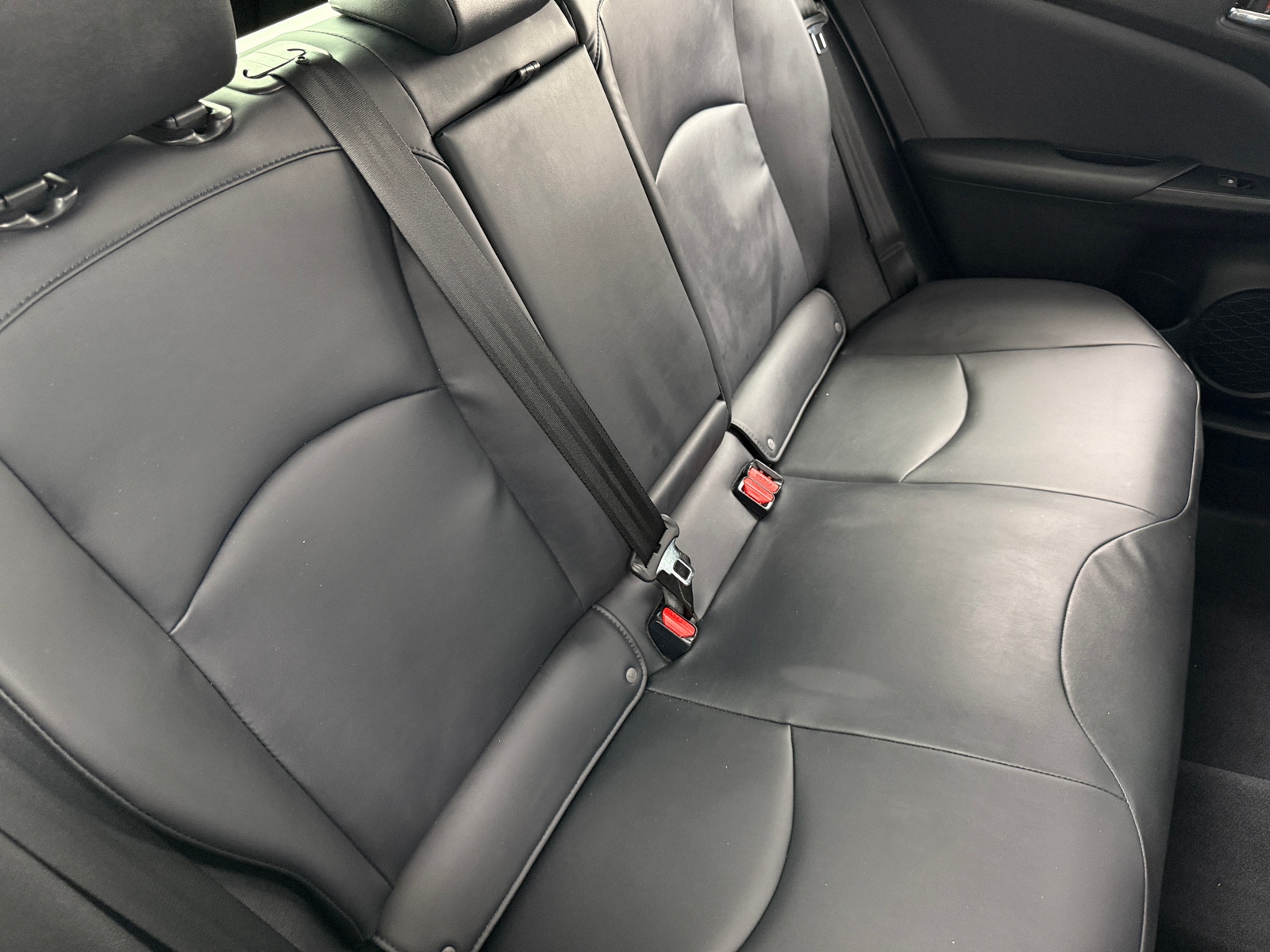Thumbnail: 2018 Toyota Prius - 5