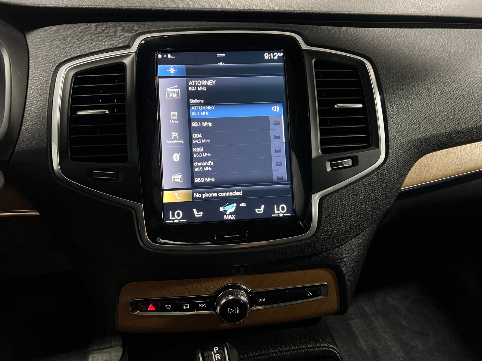Thumbnail: 2022 Volvo XC90 - 3