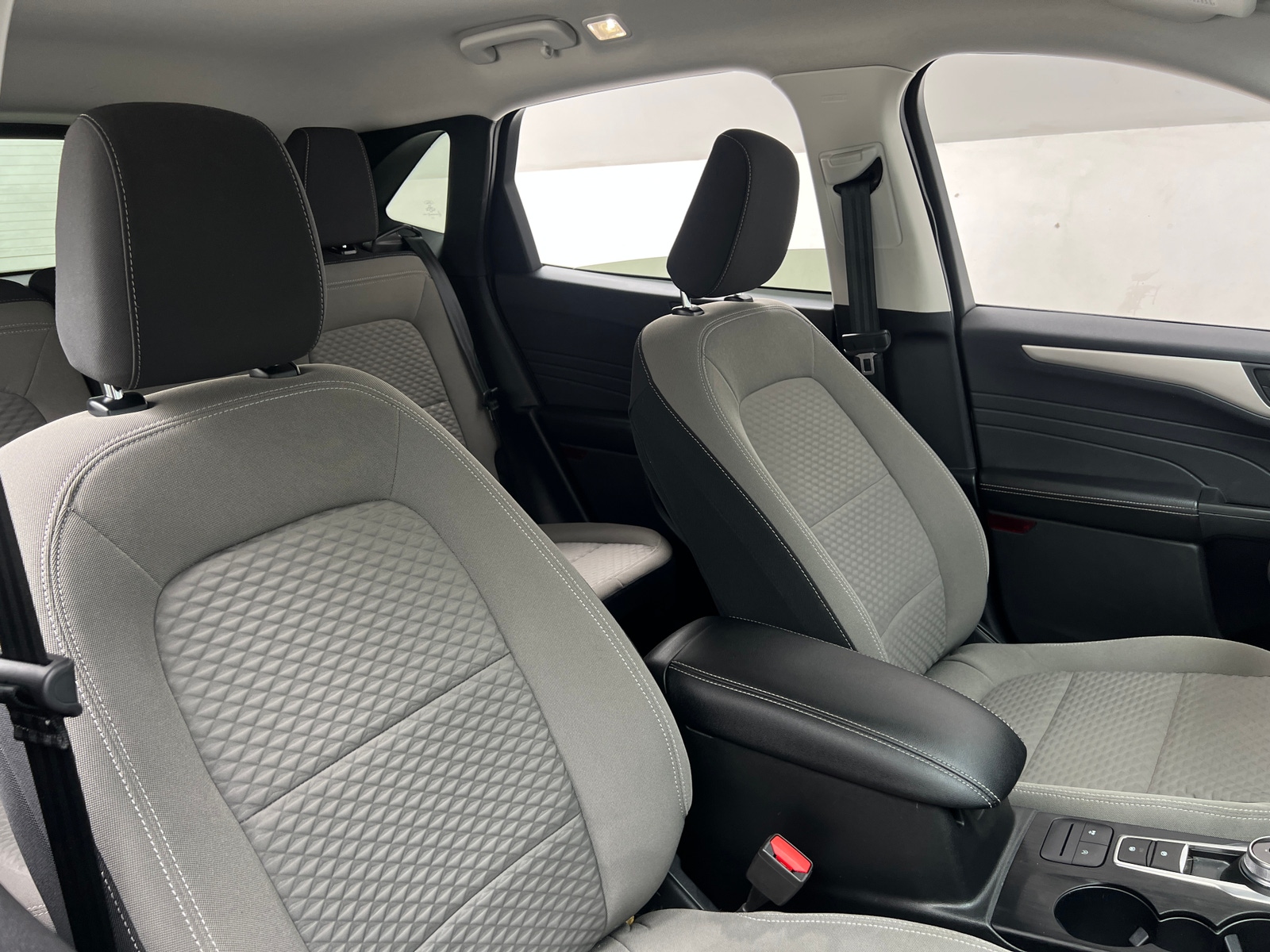 Thumbnail: 2022 Ford Escape - 2