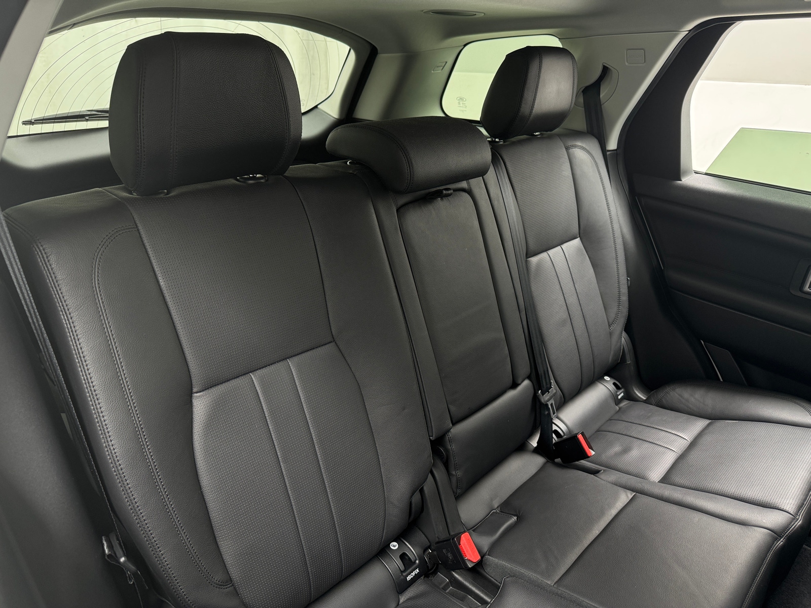 Thumbnail: 2018 Land Rover Discovery Sport - 5