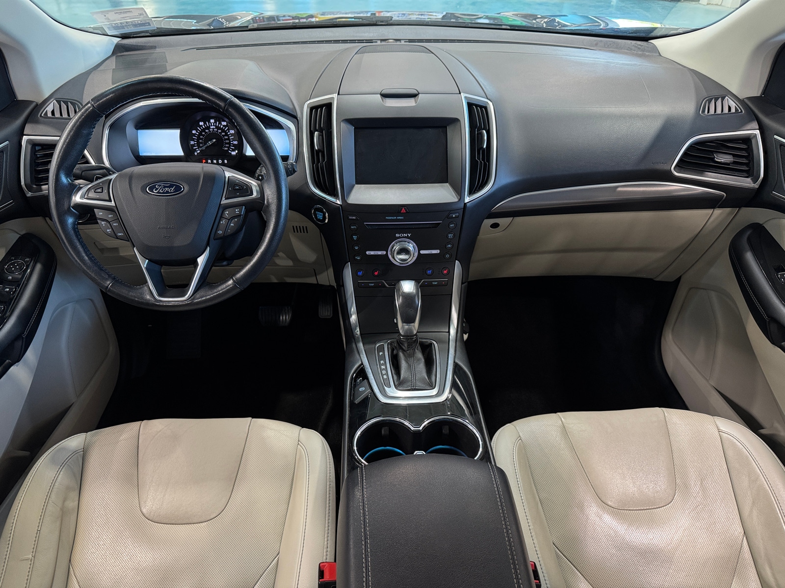 Thumbnail: 2017 Ford Edge - 2