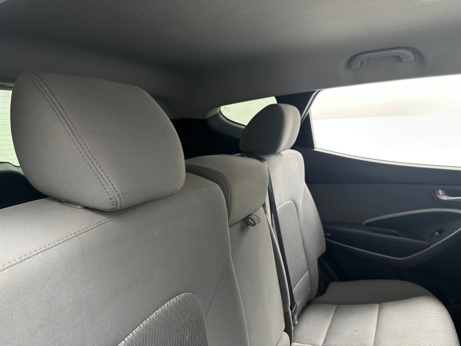 Thumbnail: 2016 Hyundai Santa Fe - 6
