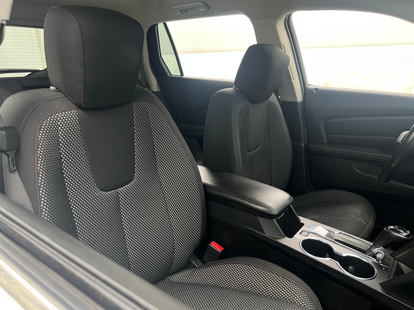 Thumbnail: 2016 GMC Terrain - 2