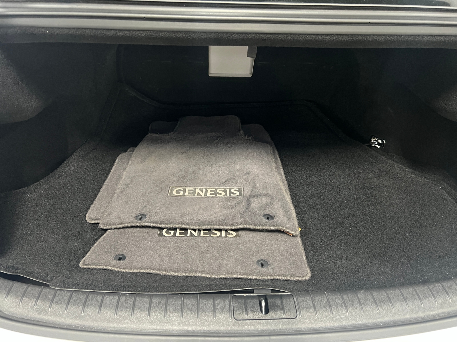 Thumbnail: 2019 Genesis G80 - 6