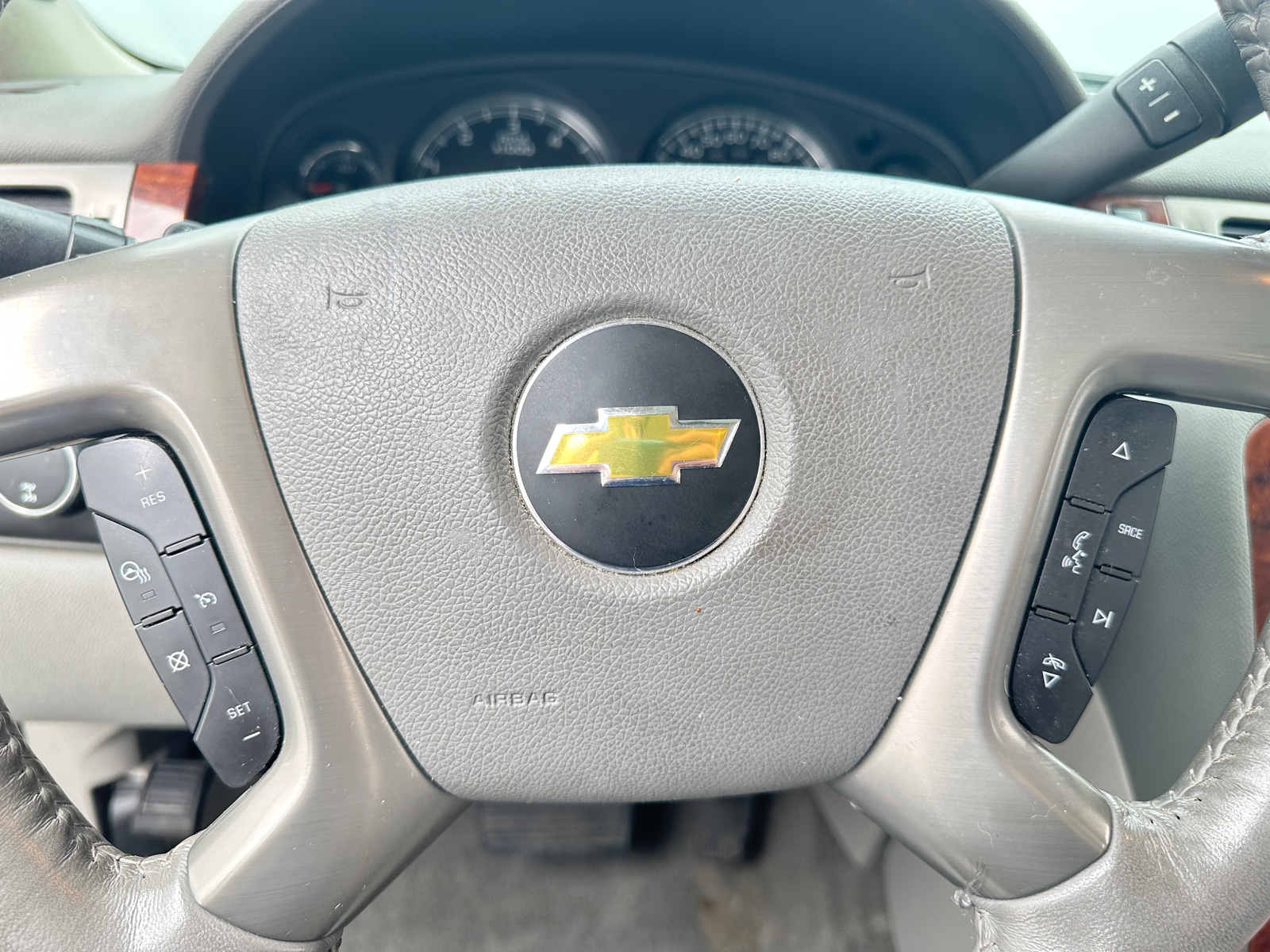 Thumbnail: 2012 Chevrolet Avalanche 1500 - 4