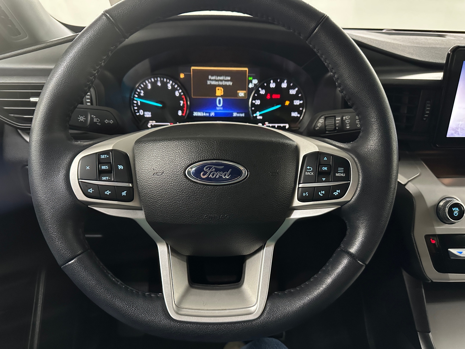 Thumbnail: 2023 Ford Explorer - 5