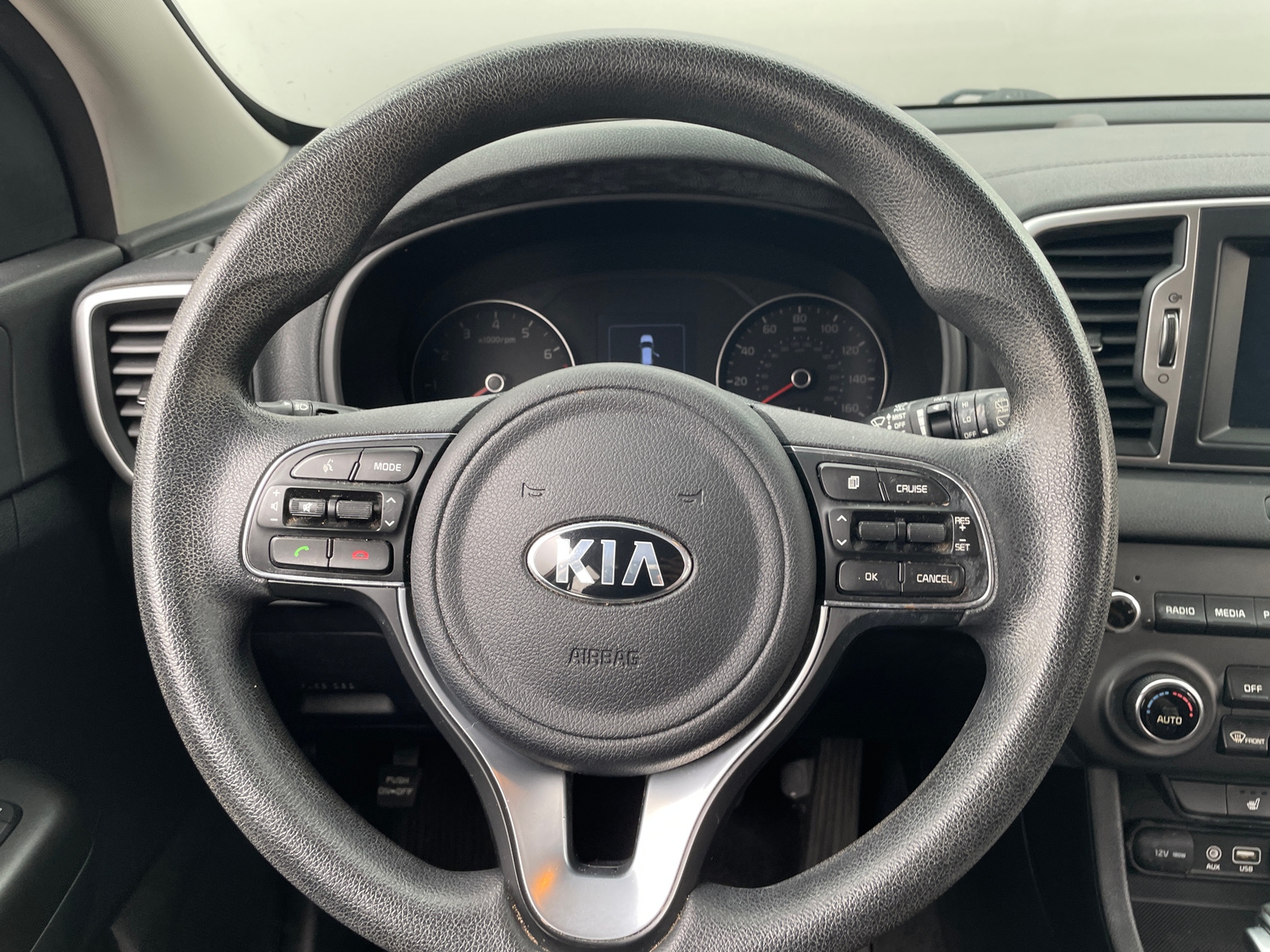 Thumbnail: 2017 Kia Sportage - 5