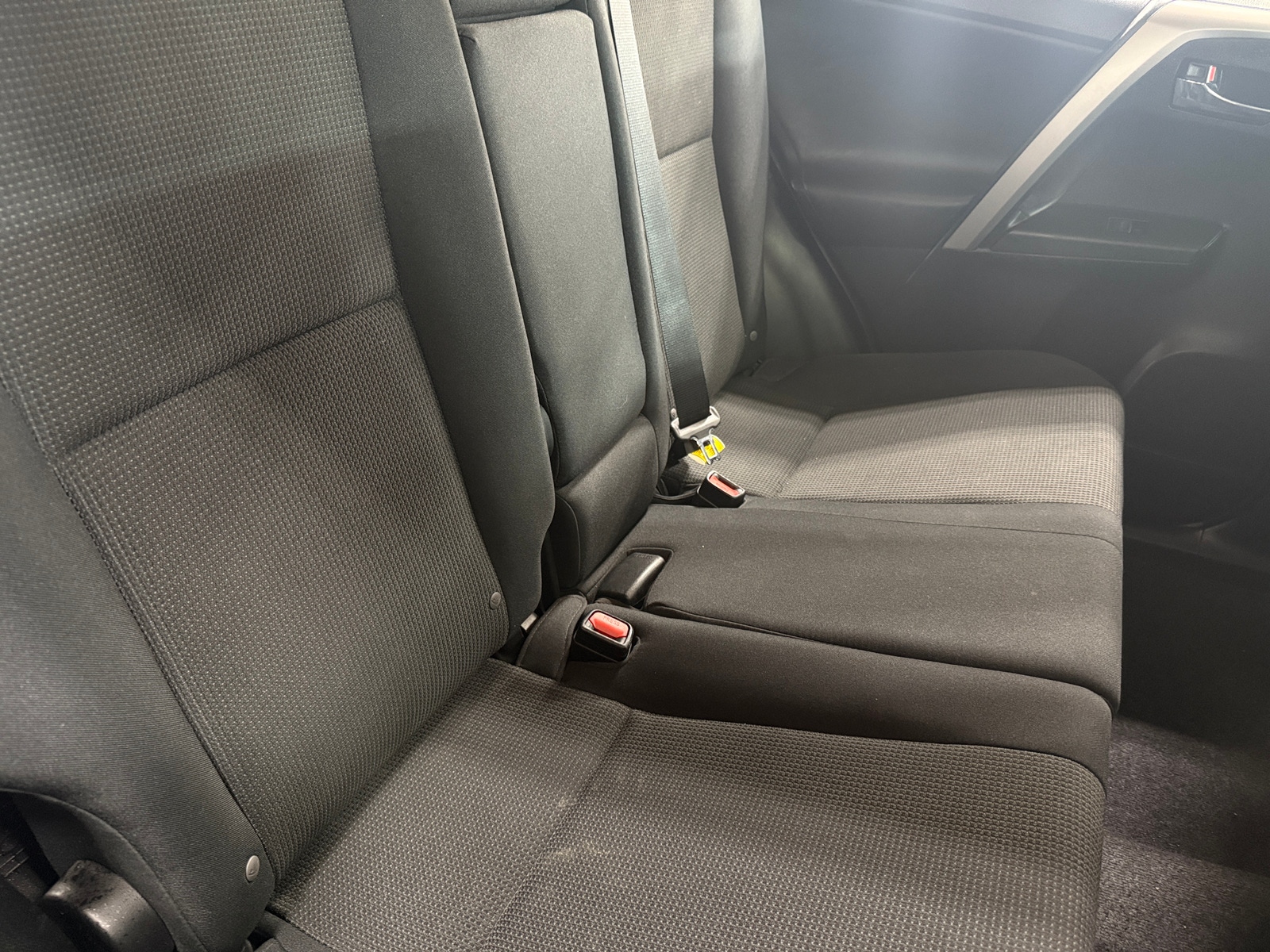 Thumbnail: 2016 Toyota RAV4 - 6