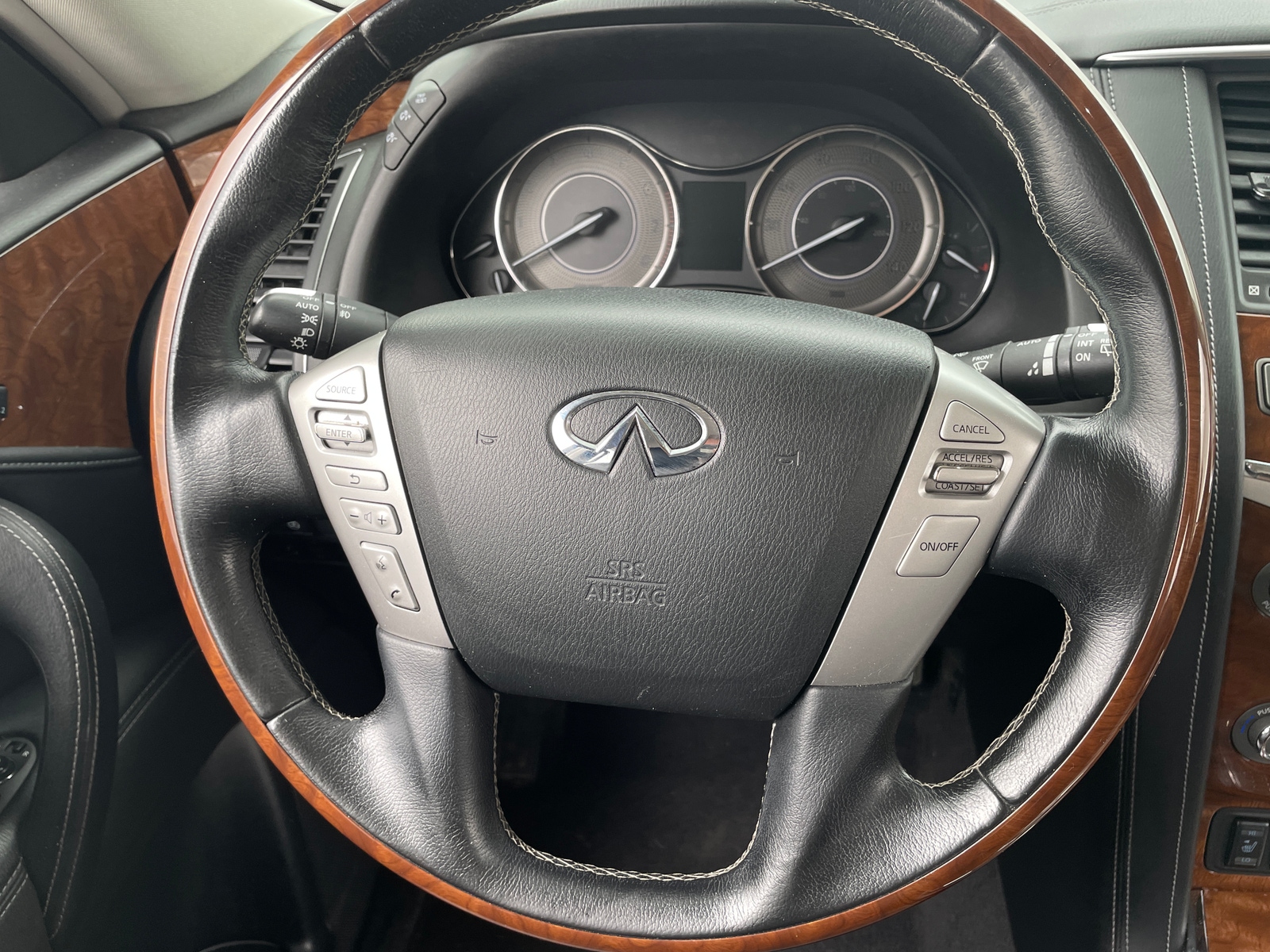 Thumbnail: 2019 INFINITI QX80 - 4