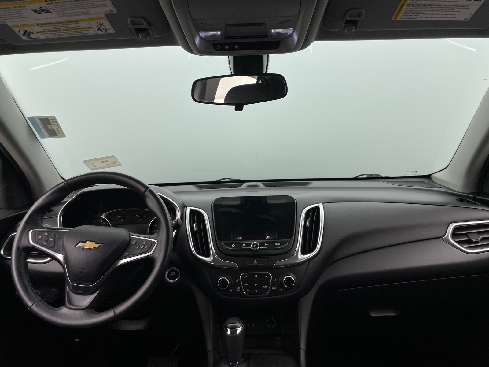 Thumbnail: 2019 Chevrolet Equinox - 3