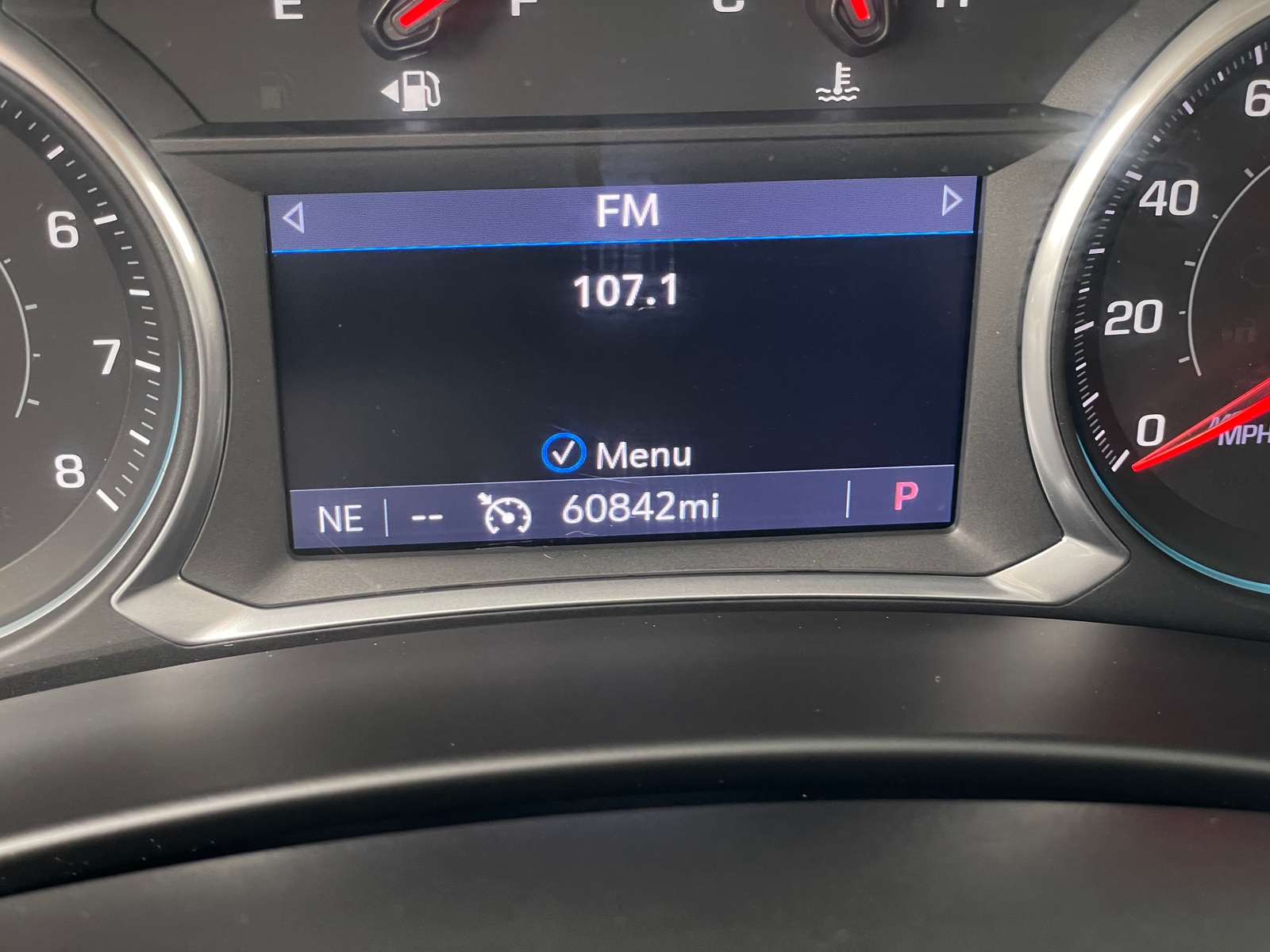 Thumbnail: 2019 Chevrolet Equinox - 4